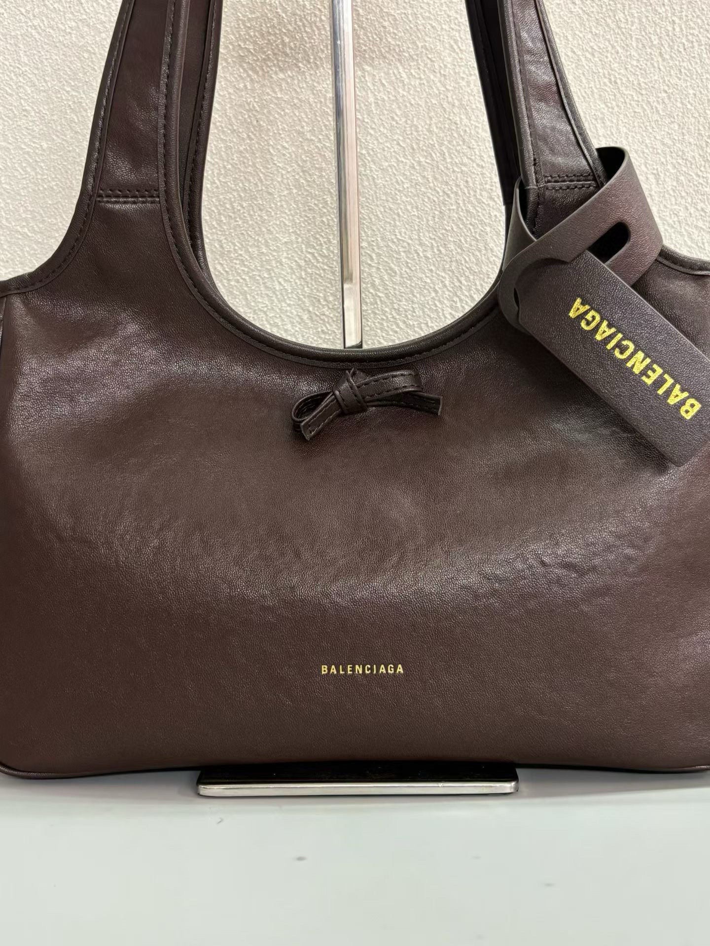 146PJ143B Popular leather bags