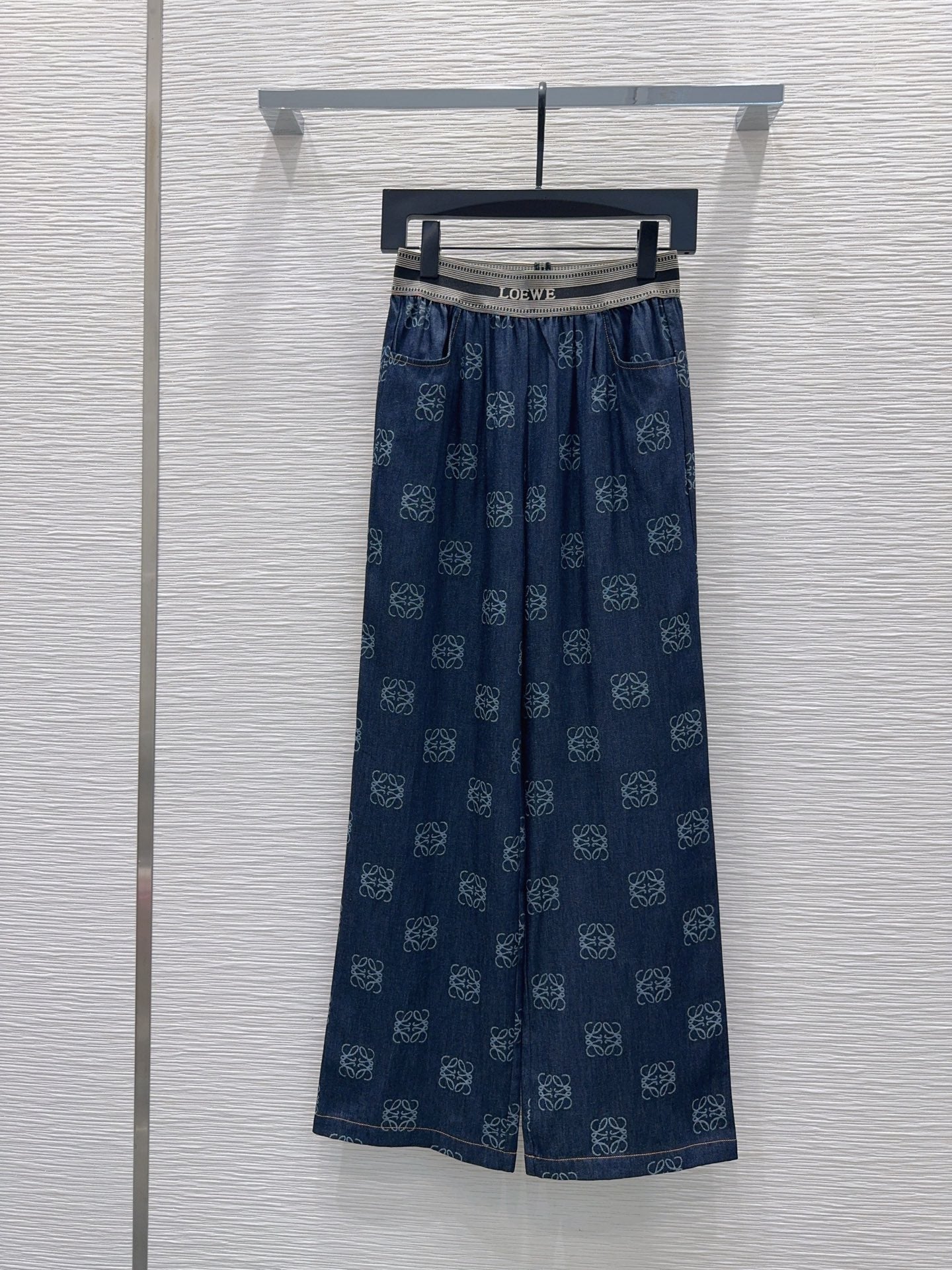 256XA12U Popular Pants fashion jeans