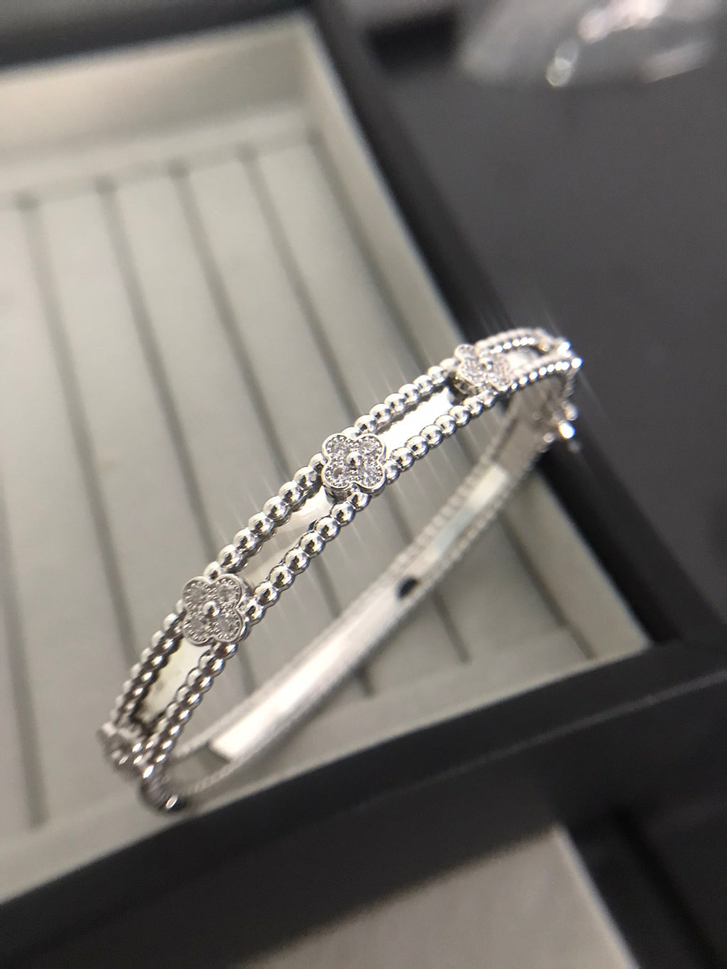 55QVC81K  Popular Bracelets