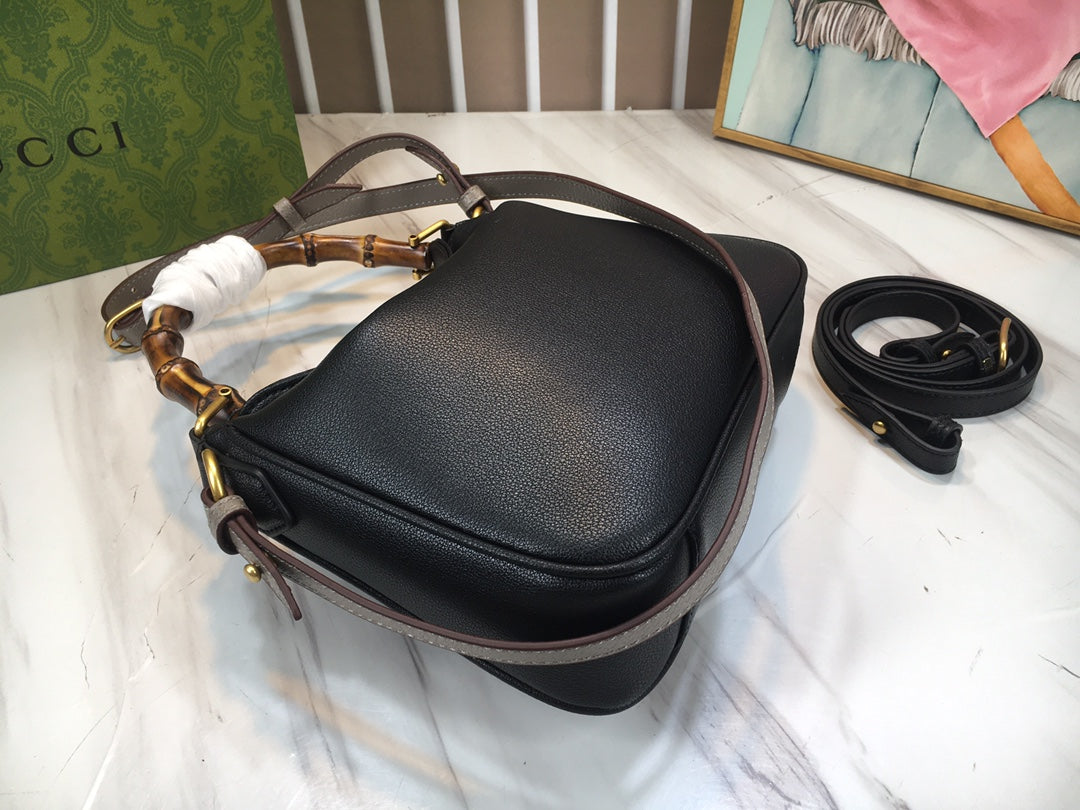 15RB117B Popular   leather bag