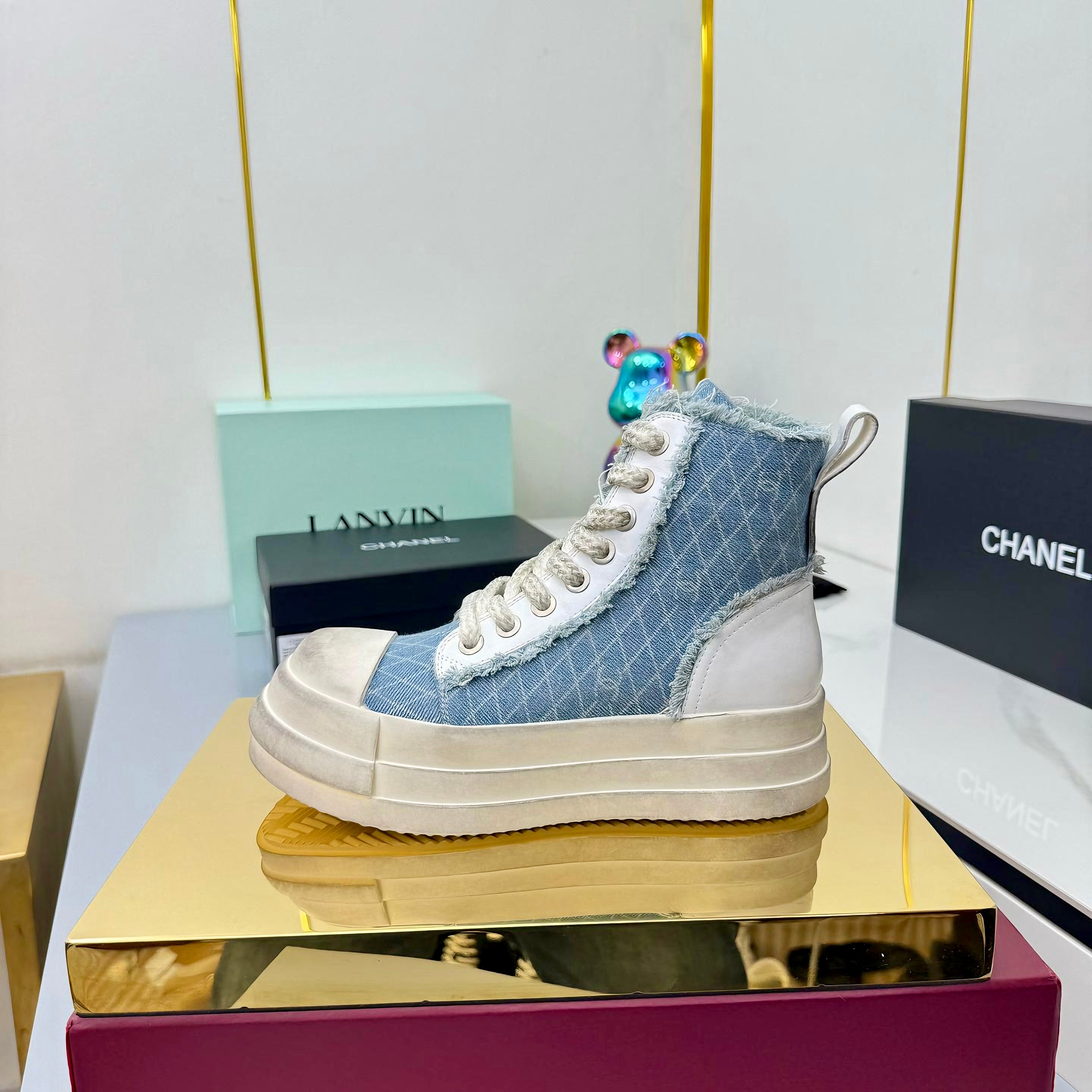 2105QC385Z Popular high-quality Boots