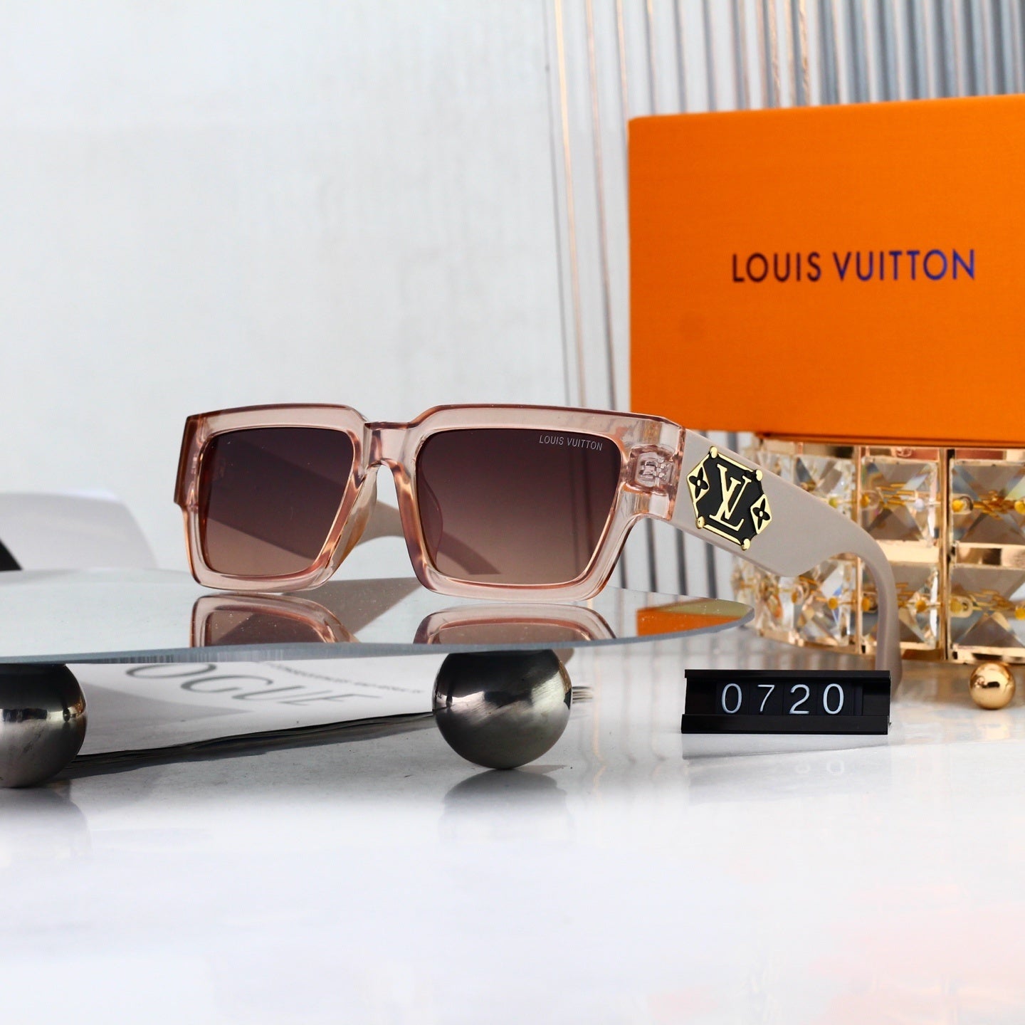 156PE9T Popular Sunglasses