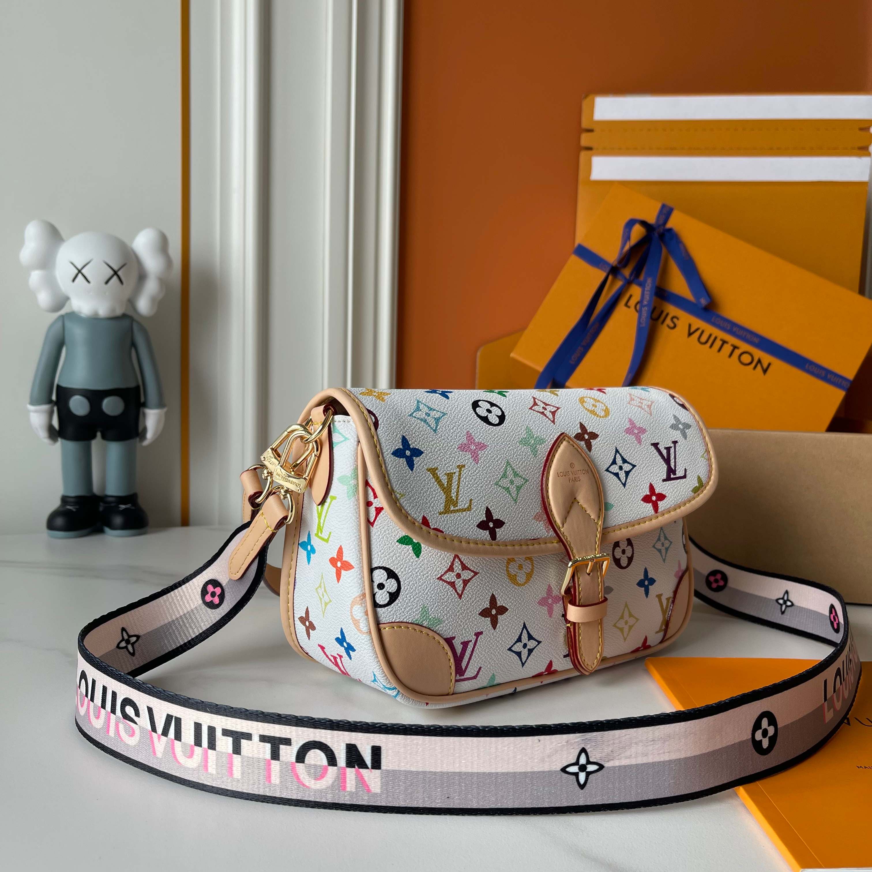 136PE37B Popular leather bag