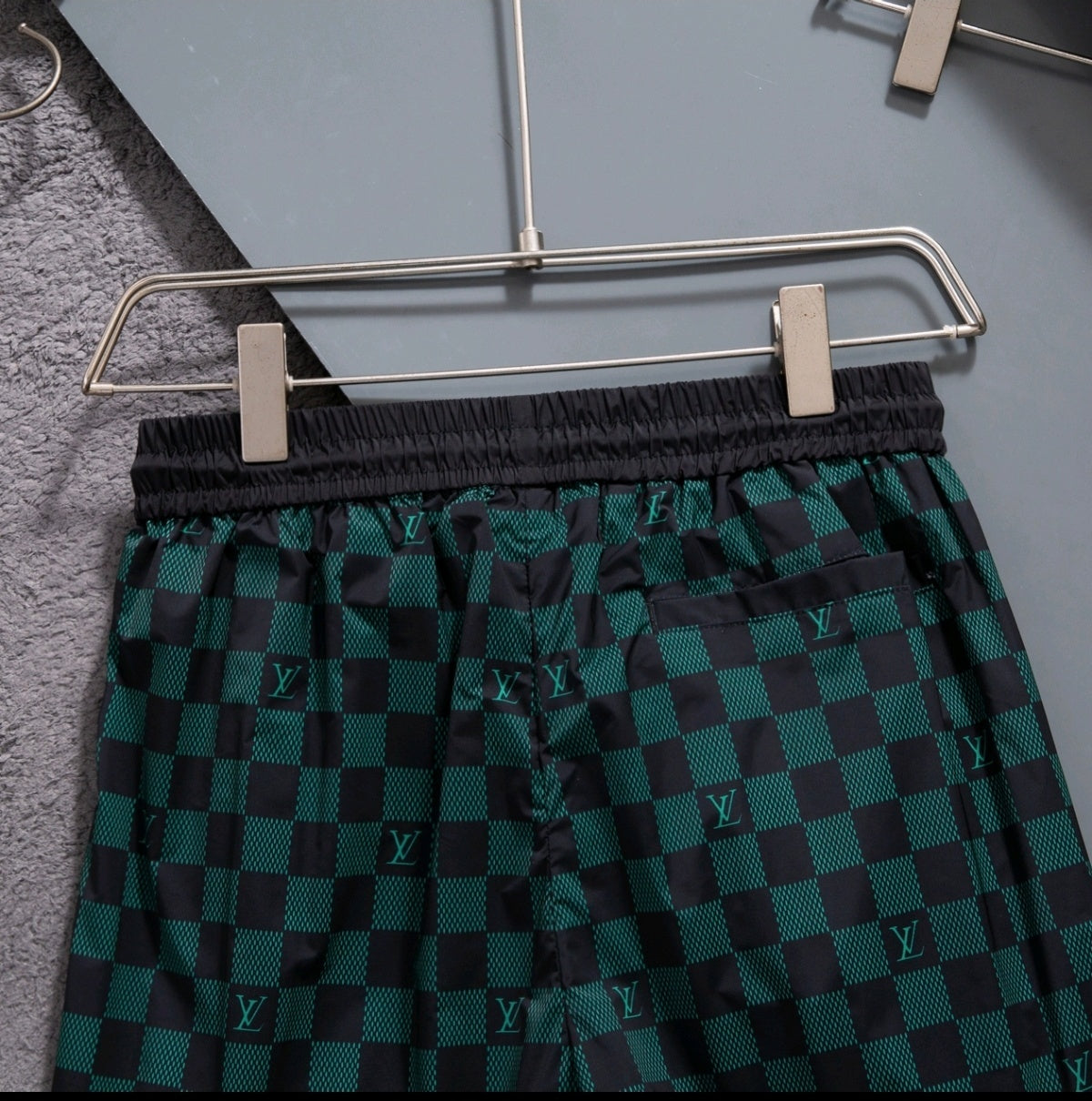 136NE23U Popular shorts