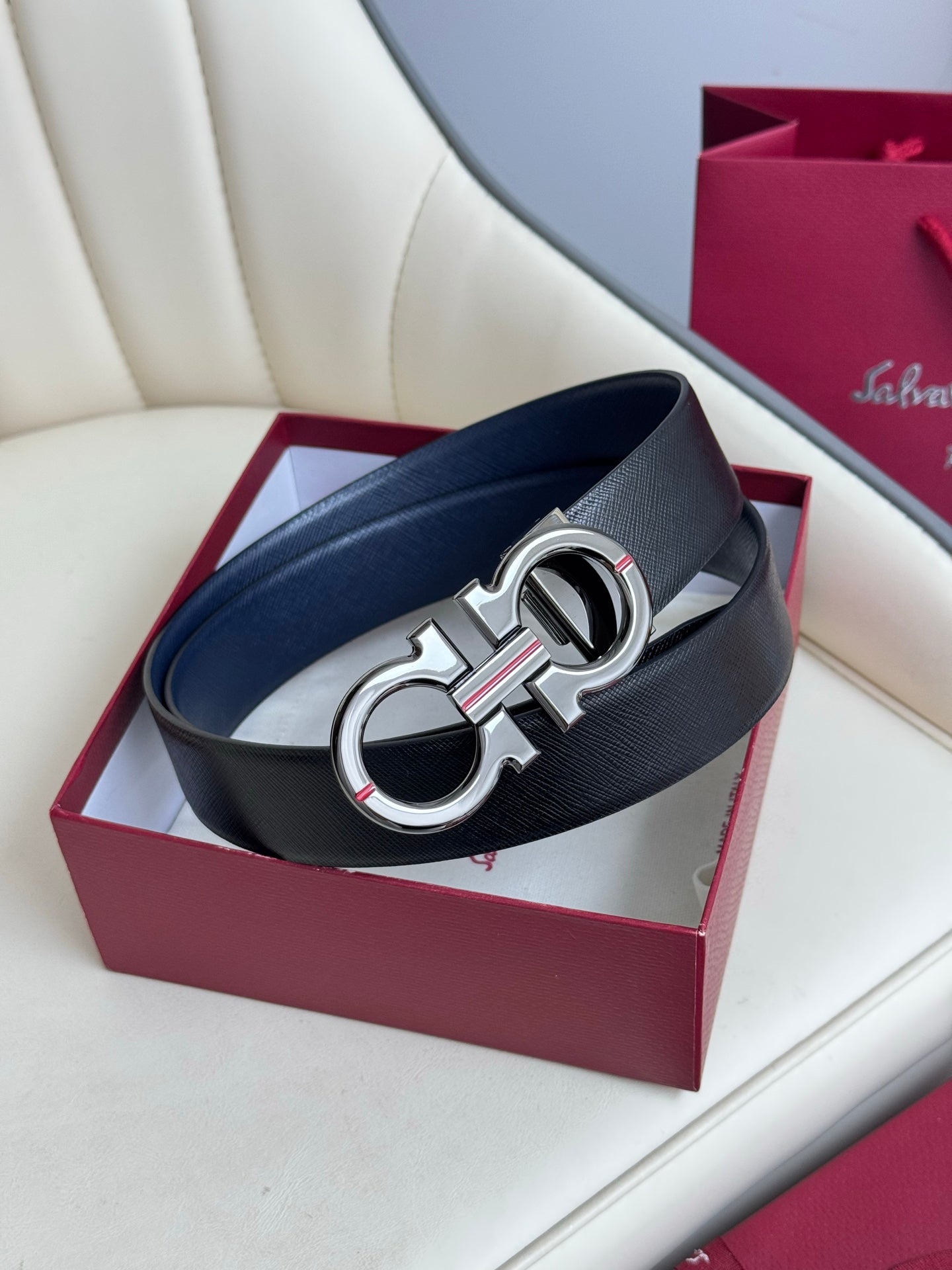 P1Q115A55 Popular High quality belt With full package