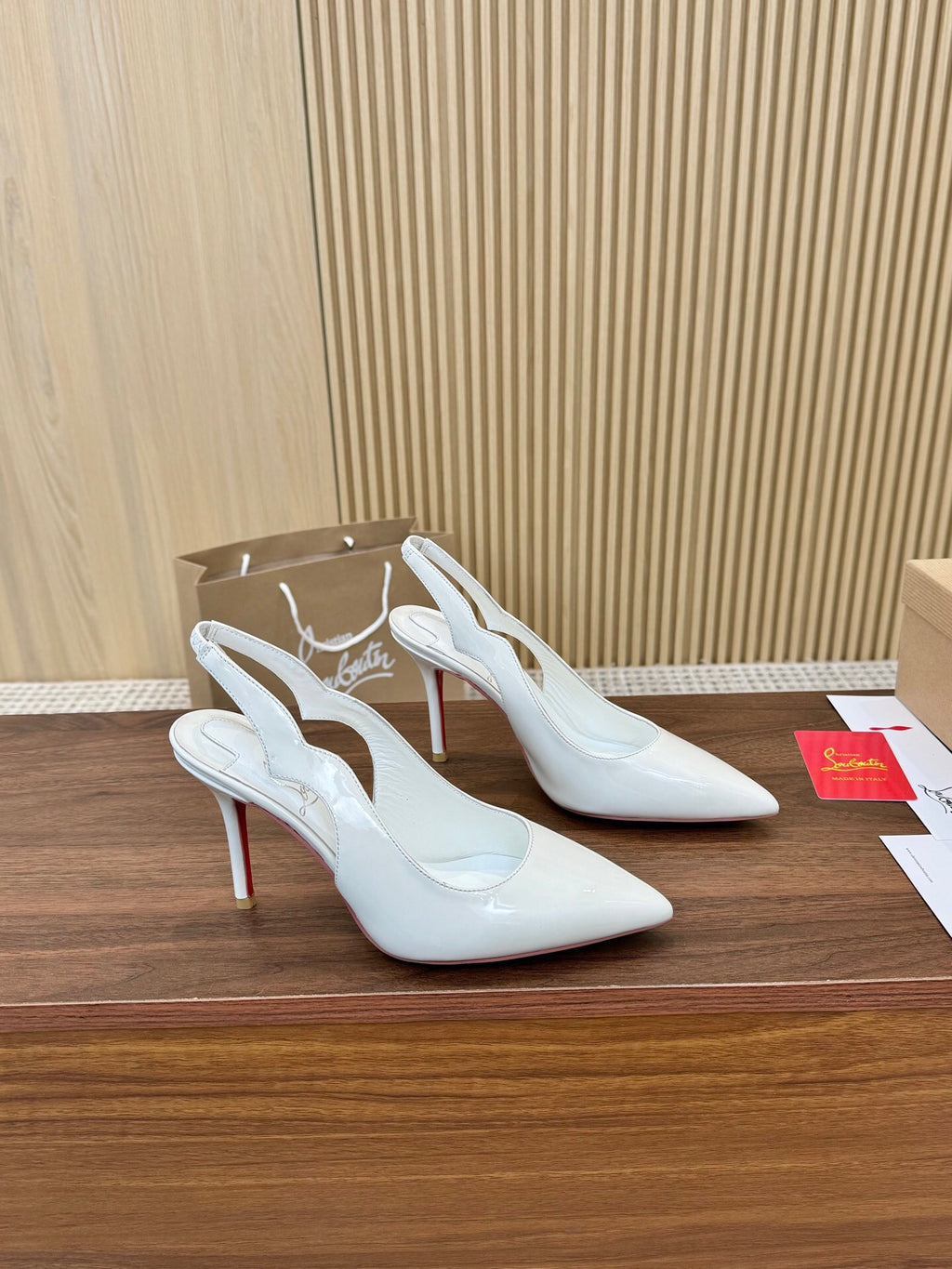 275NA5Z  Popular leather High heels