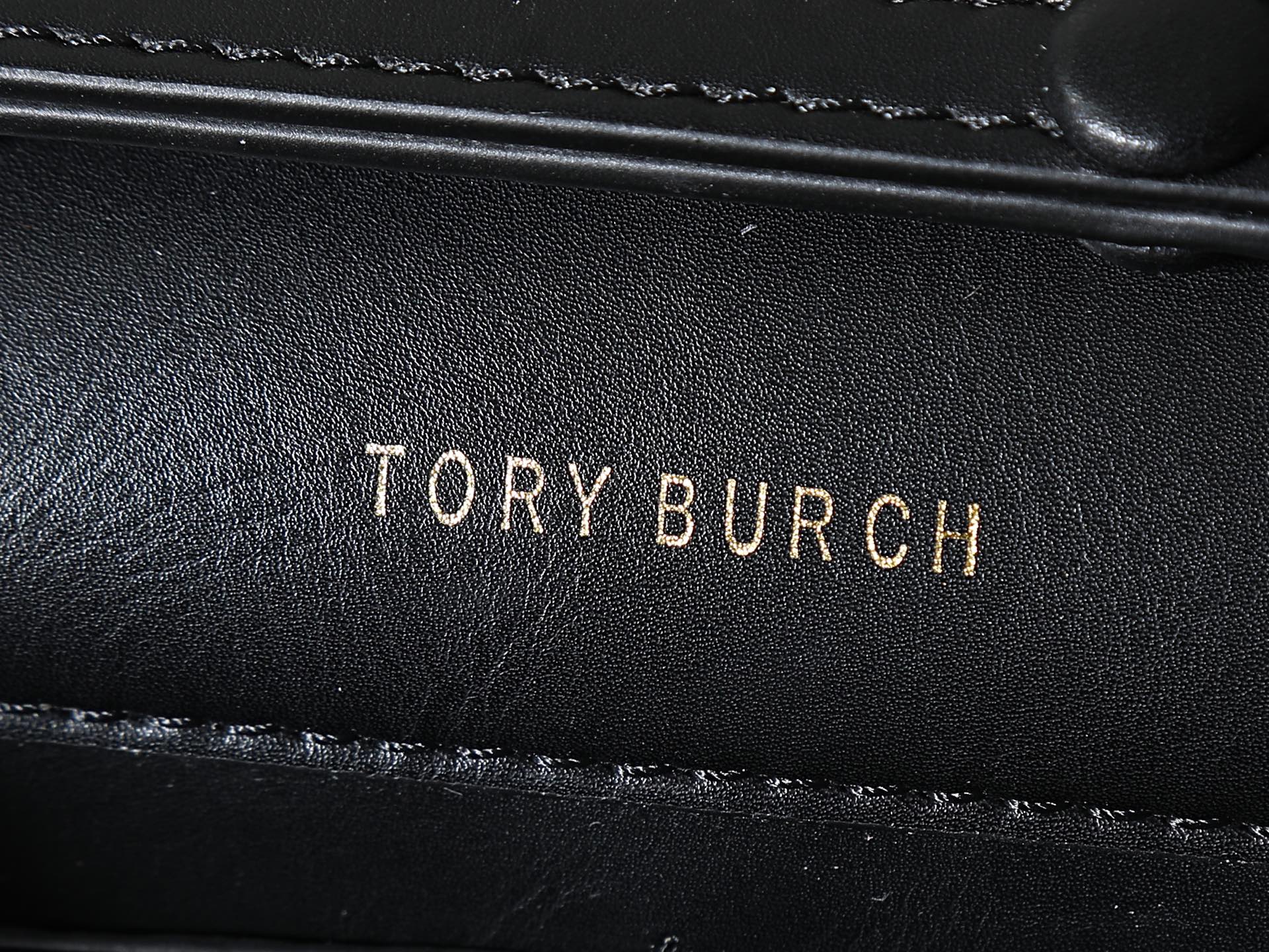 156XA26B Popular leather bag