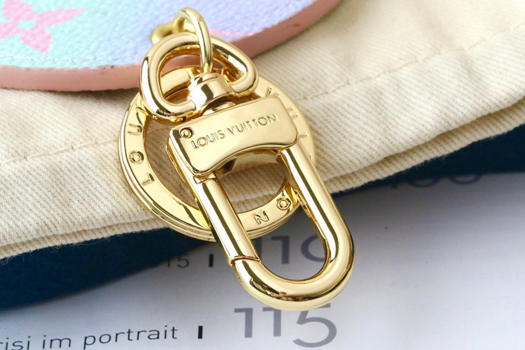 35QE22A Popular bag 's charms accessories