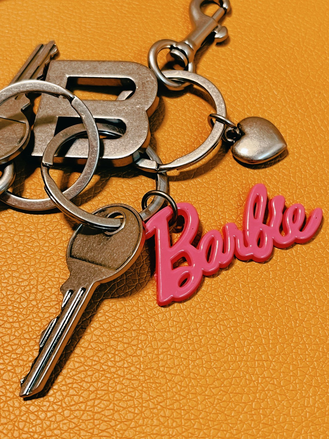 14J62A  Popular Keychains