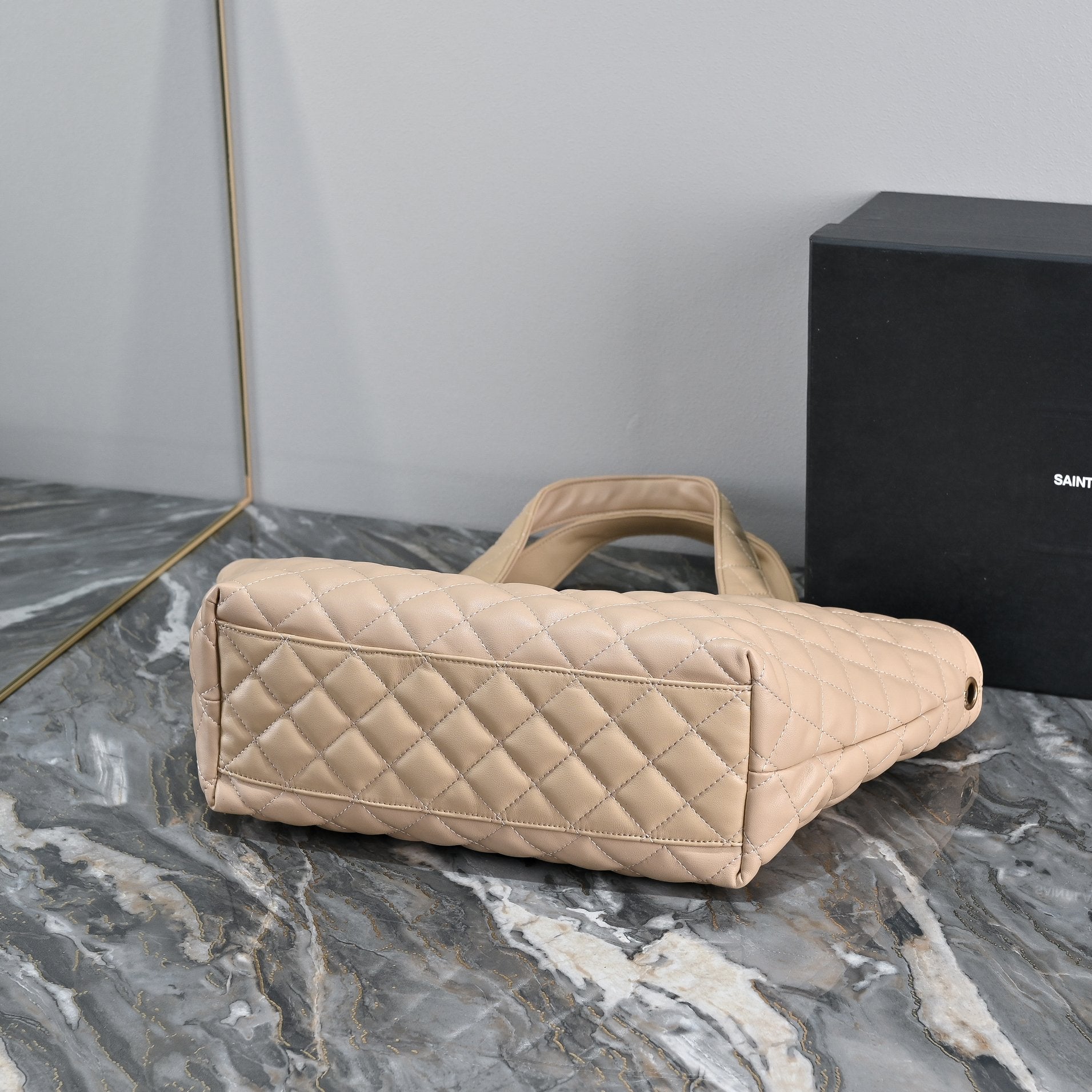 B1X66SL6 Popular high-quality leather bag