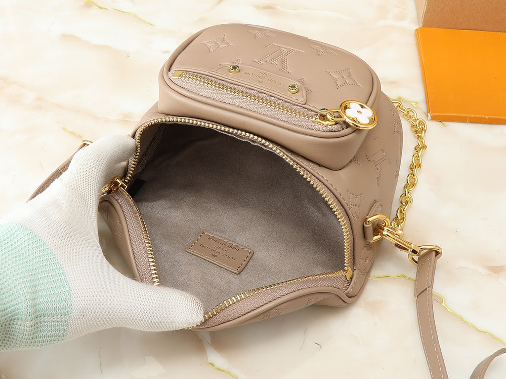 155NE59B Popular   leather bag