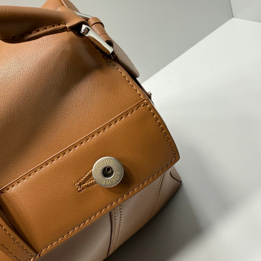 146RA12B Popular leather bag