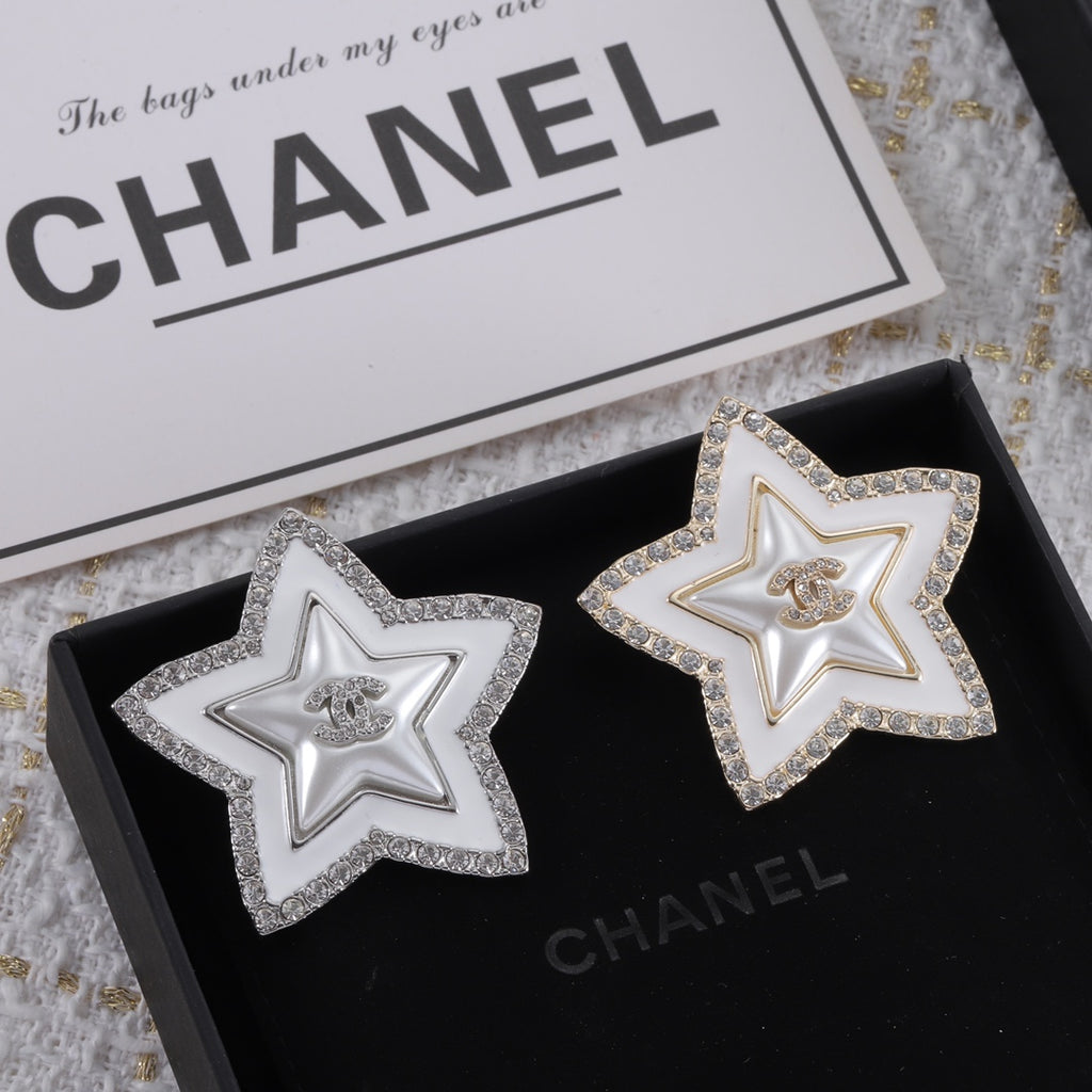 14C1082X    Popular  Brooch