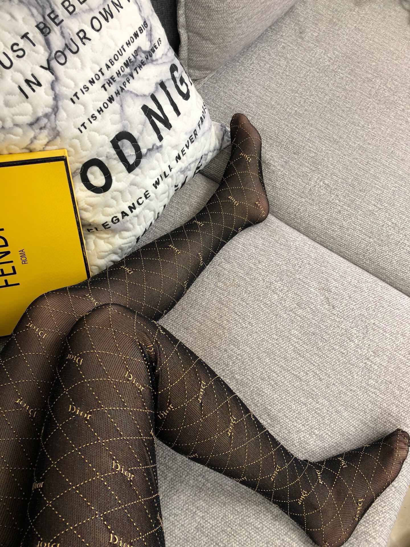 1XD17S  Popular pantyhose tights