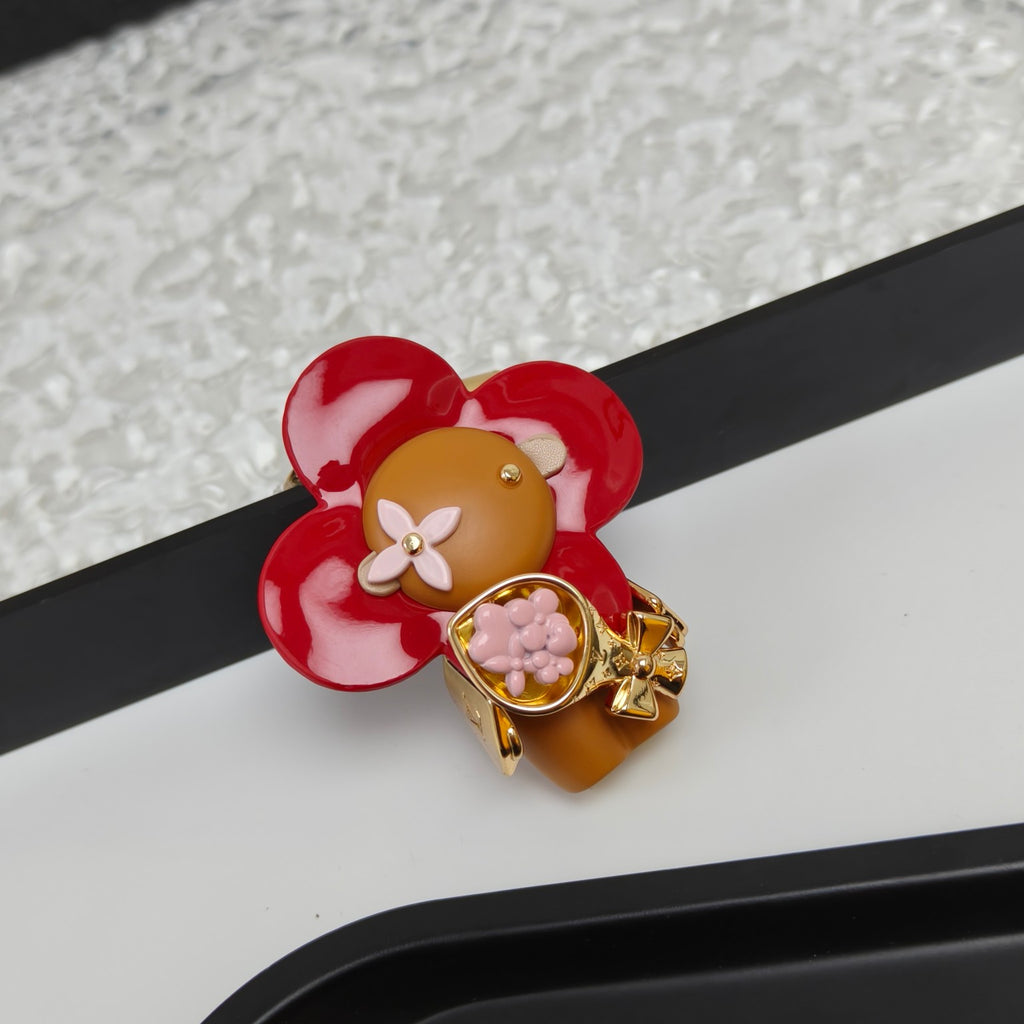 35ZE18A Popular bag 's charms accessories