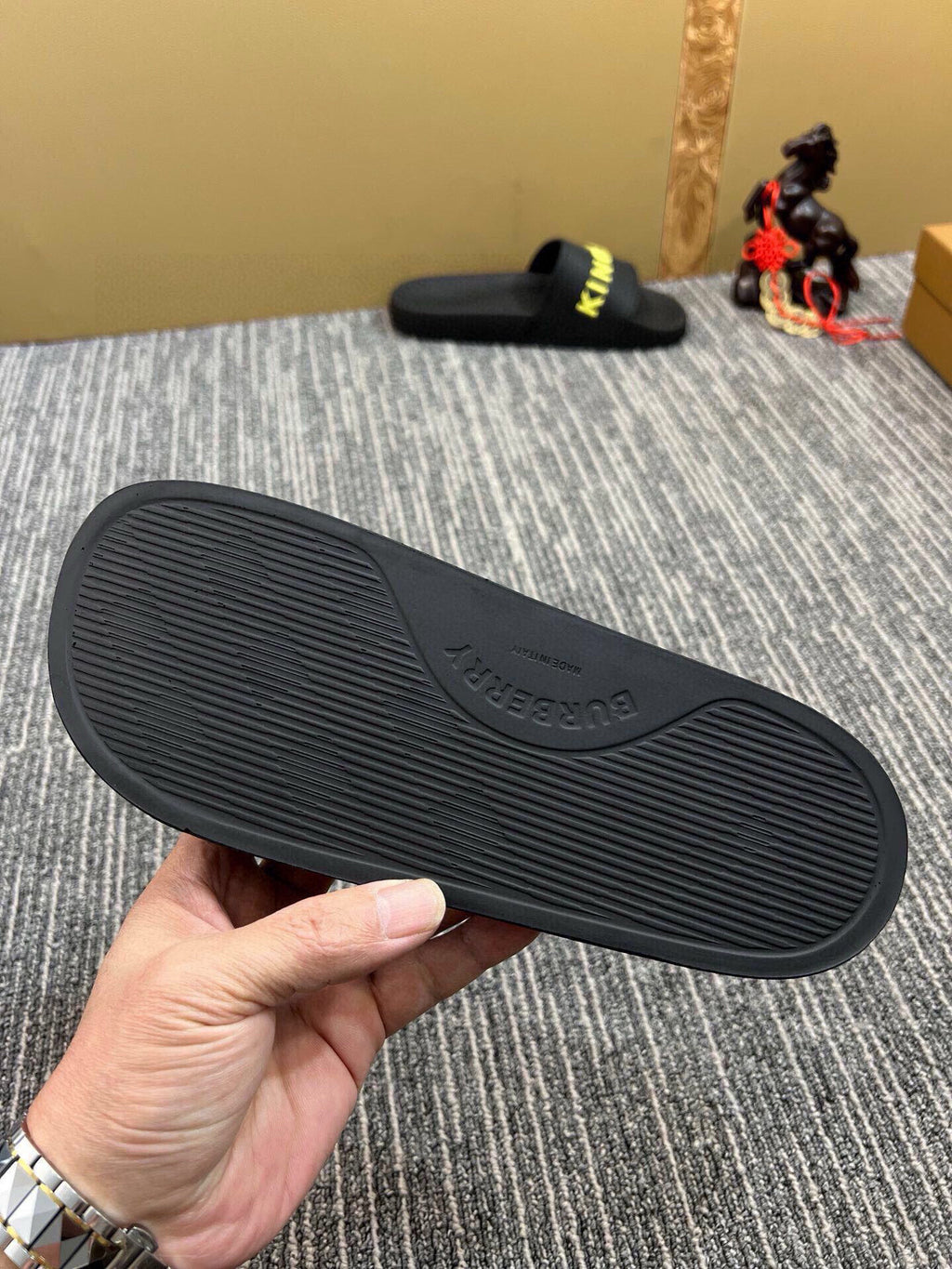 535ZR255Z Popular Slippers