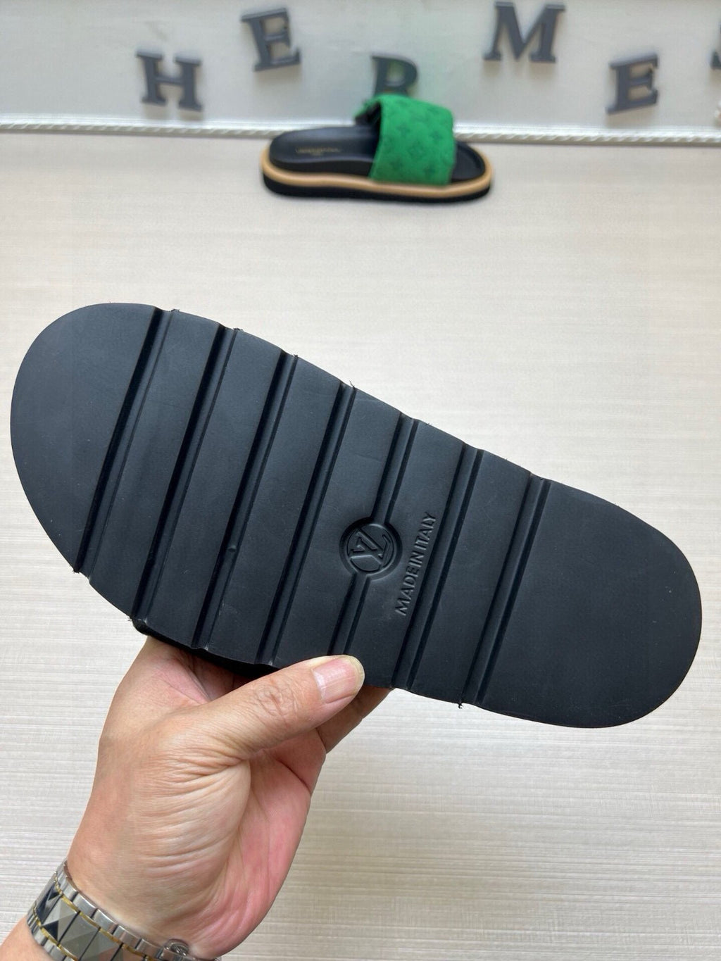 5QE8Z Popular Slippers