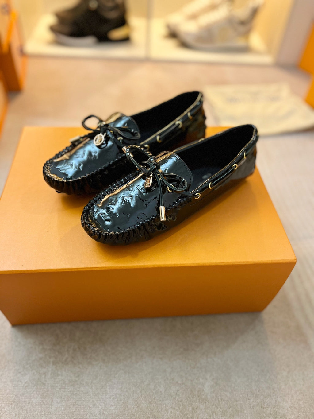 295QE99Z Popular high-quality leather shoes