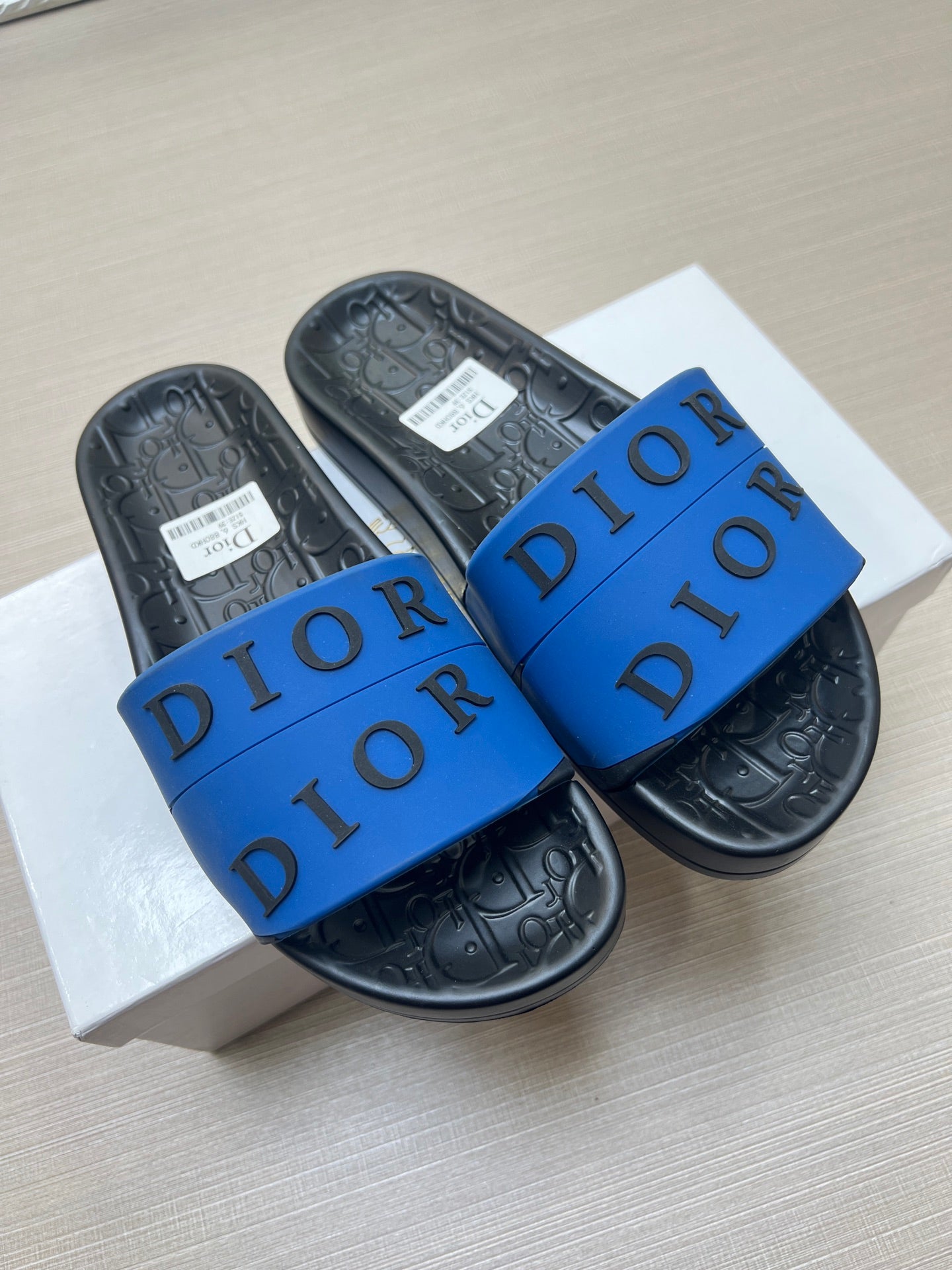 535ZD276Z Popular Slippers