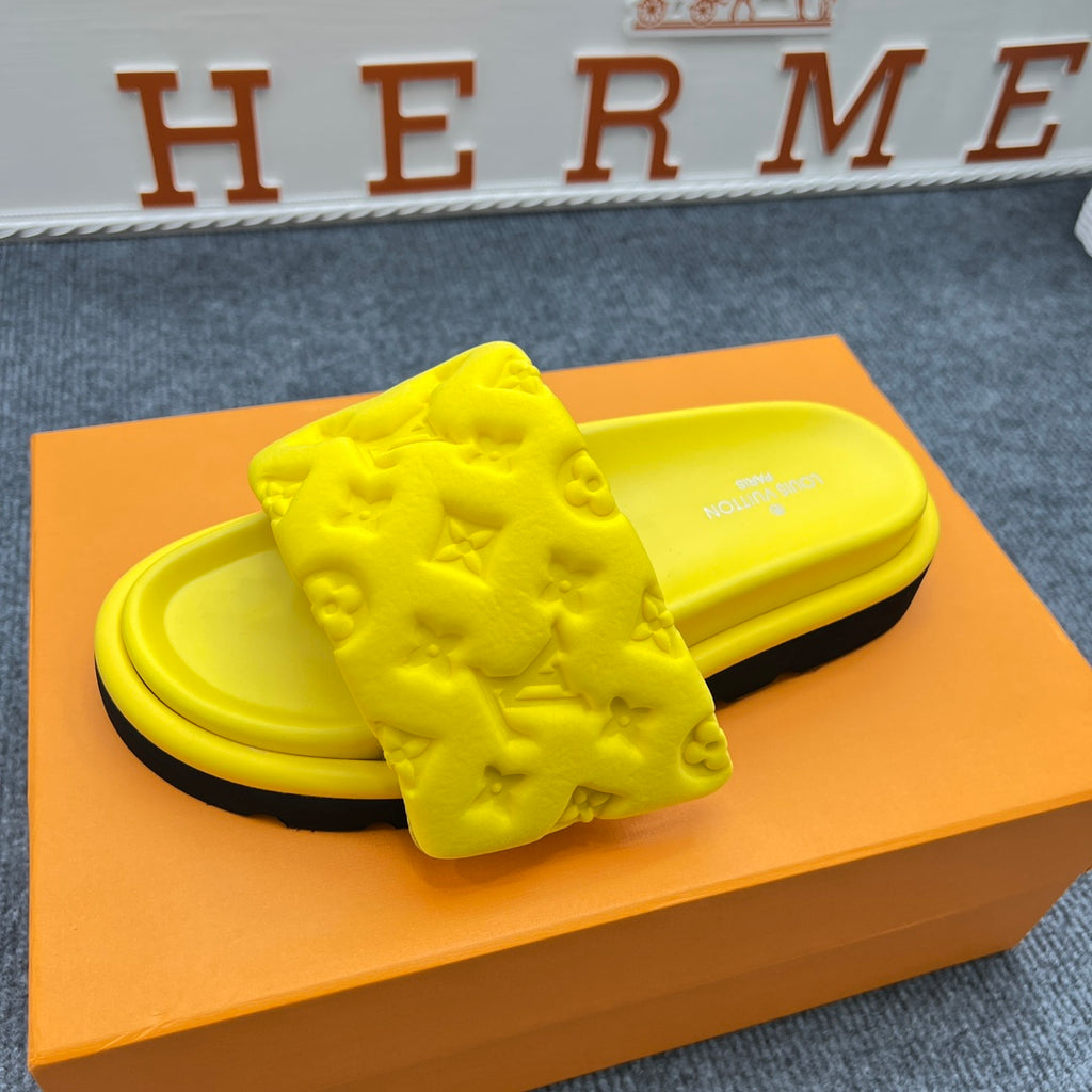 5YE115Z Popular Slippers