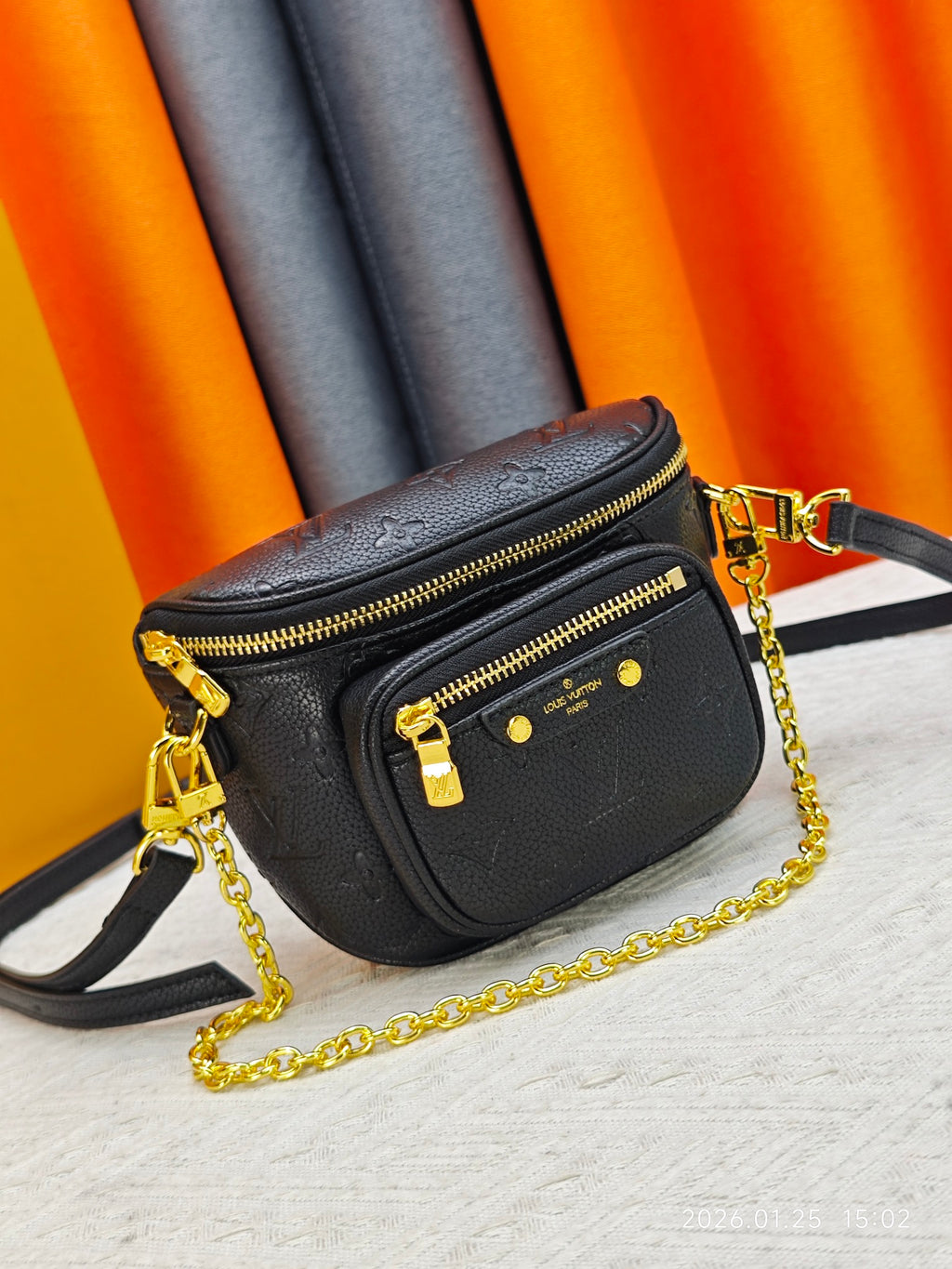 146PE75B Popular leather bag