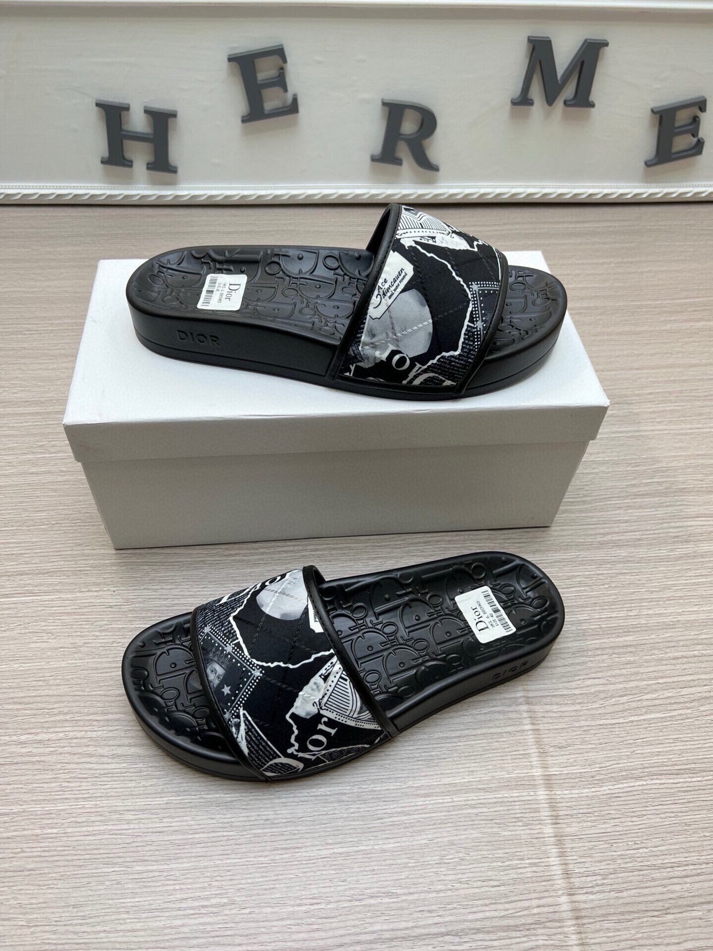 5LD214Z Popular Slippers
