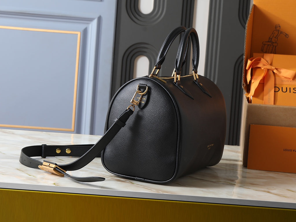 146PE40B Popular leather bag