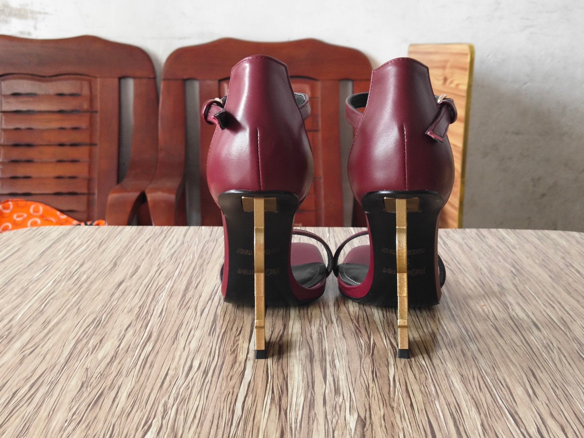 2XSL144Z Popular leather high heels