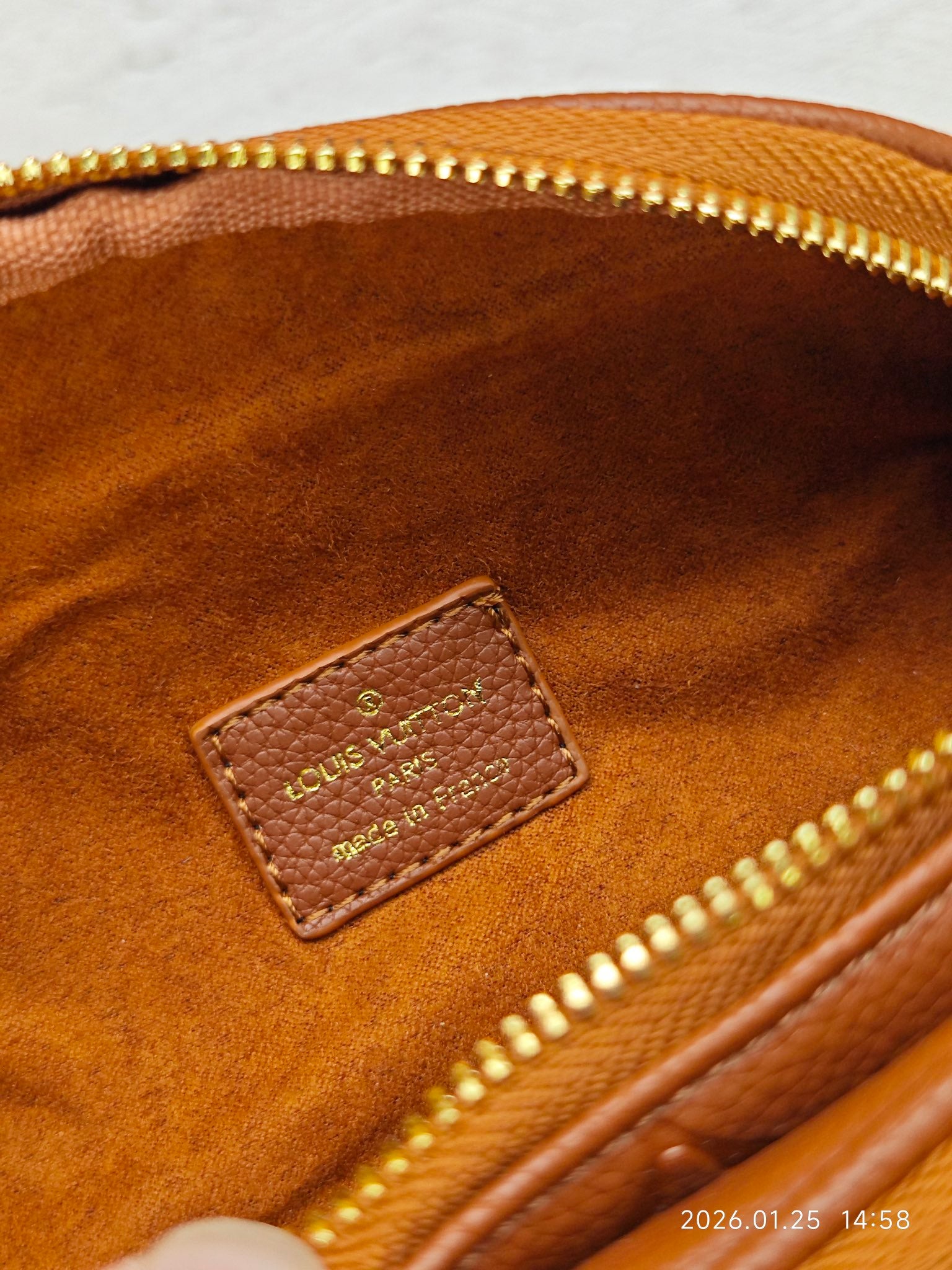 146PE75B Popular leather bag