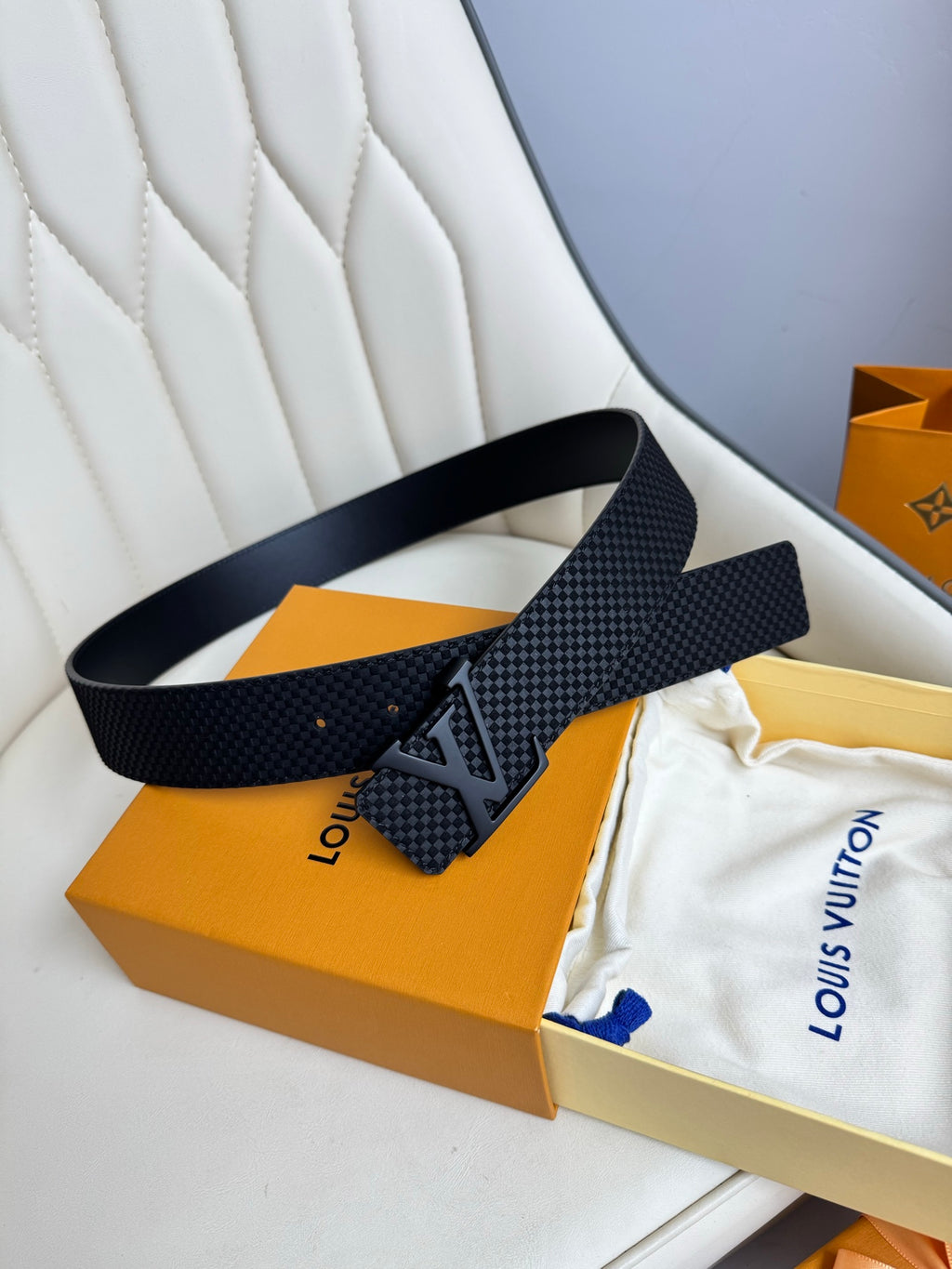 1115QE10P Popular High quality belt With full package