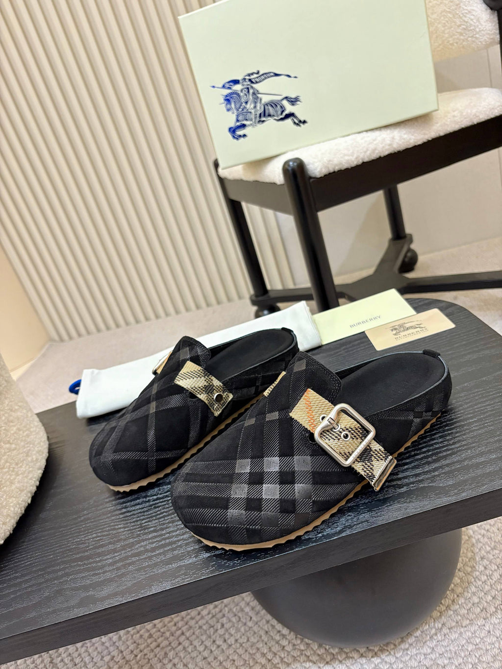 2105QR243Z Popular high-quality  Shoes