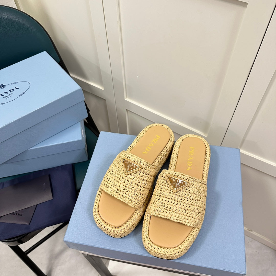 14PD27Z Popular slippers