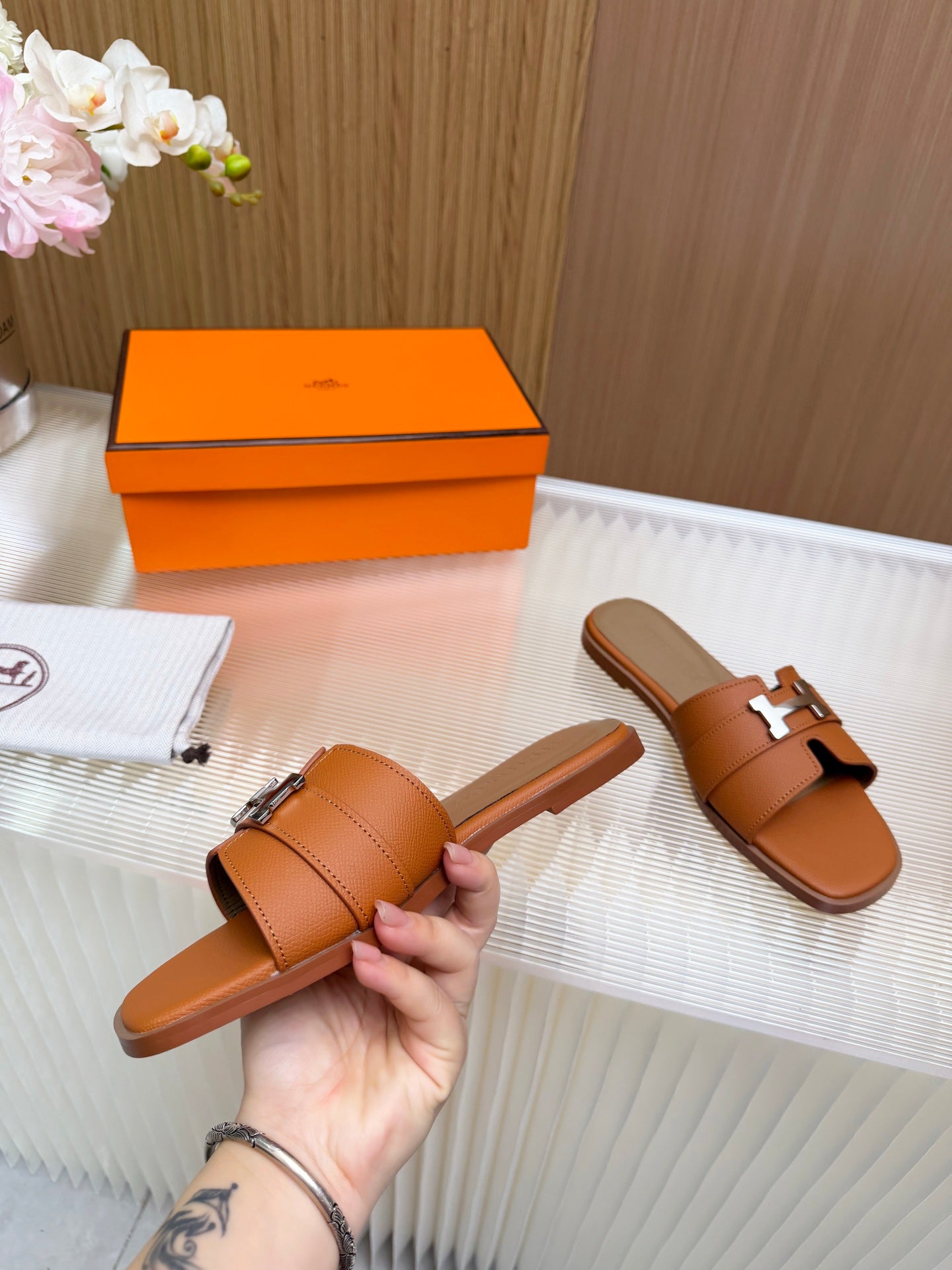 Z2X66H5 Popular high-quality leather Shoes