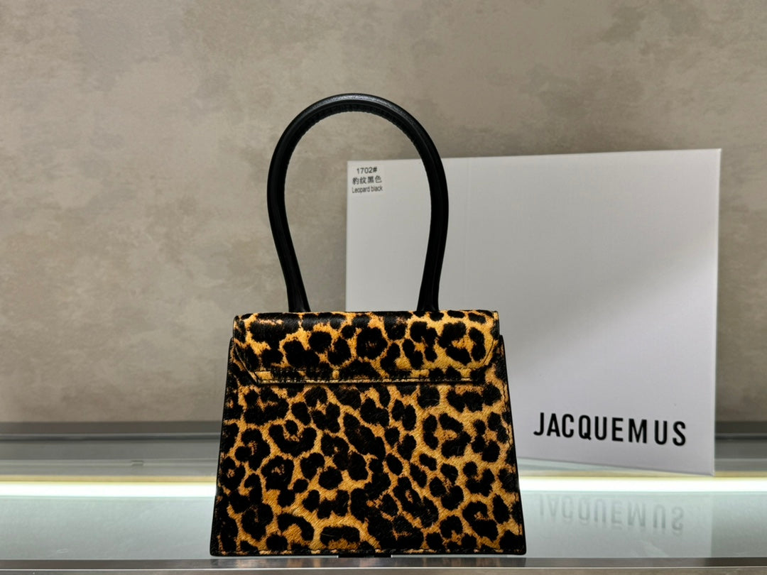 B1P46A142 Popular leather bags