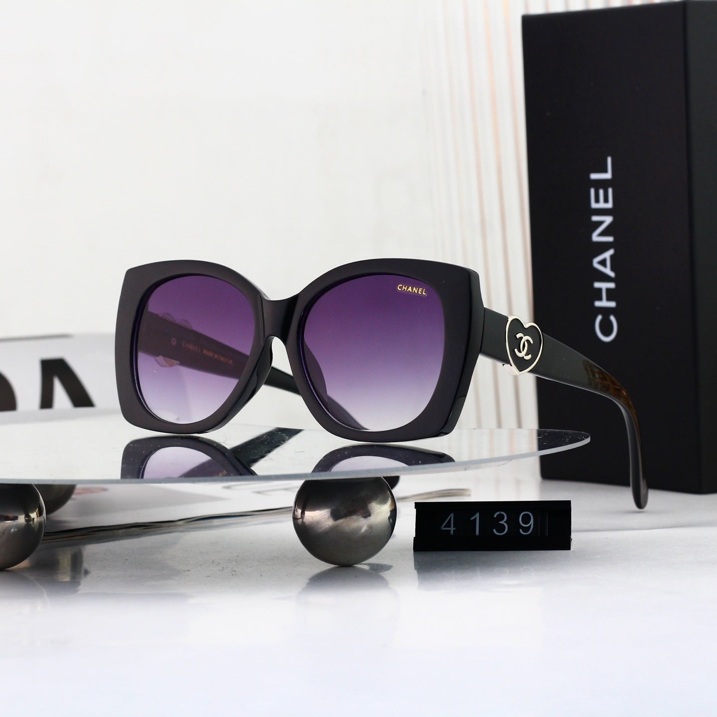 156PC42T Popular Sunglasses