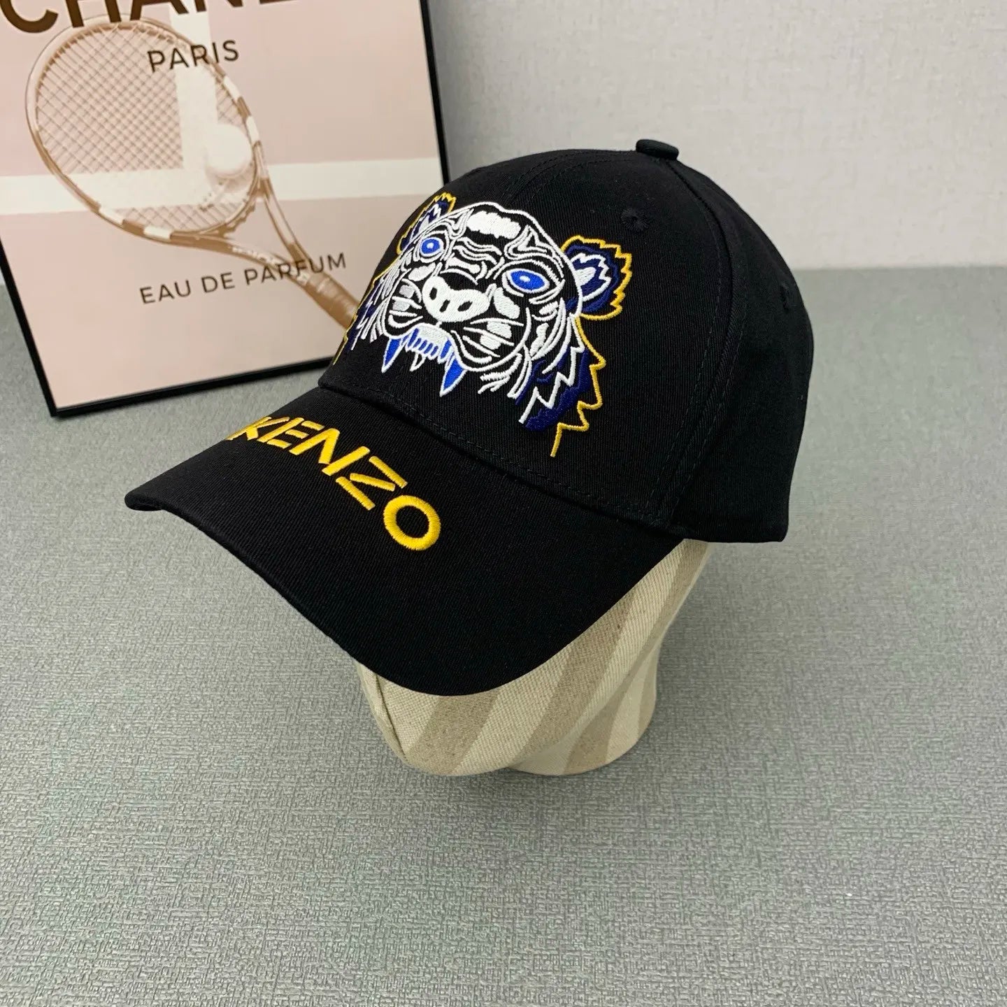 145A574M Popular  hats
