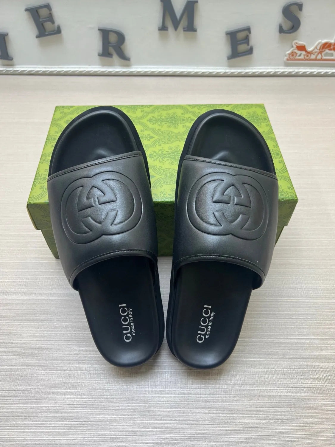 5WB241Z Popular Slippers