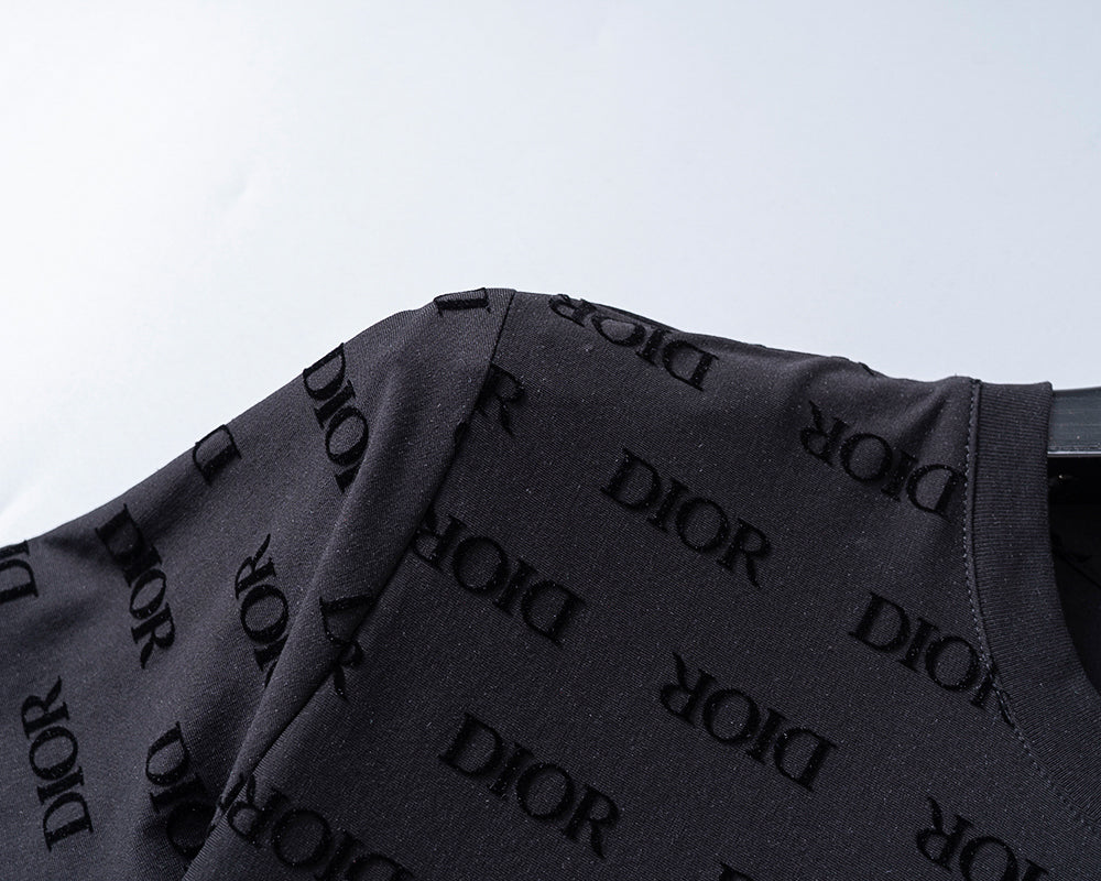 135RD118U  Popular shirt and shorts set