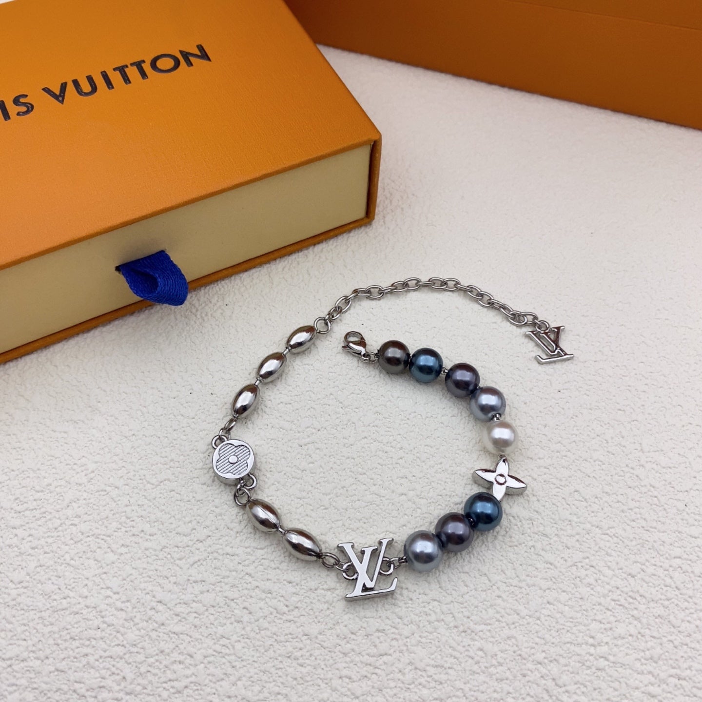 55QE342X Popular Necklaces.Bracelet