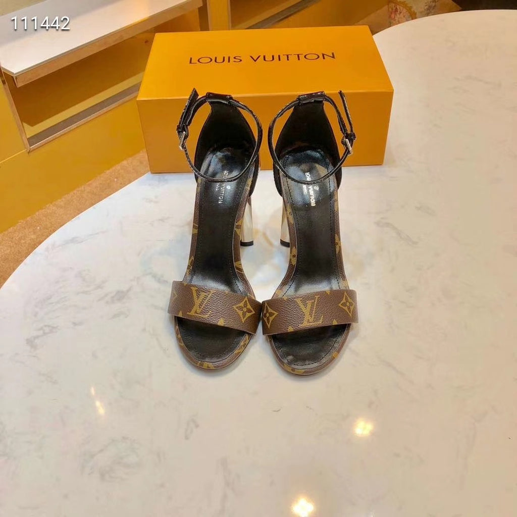 245RE30Z Popular leather High heels