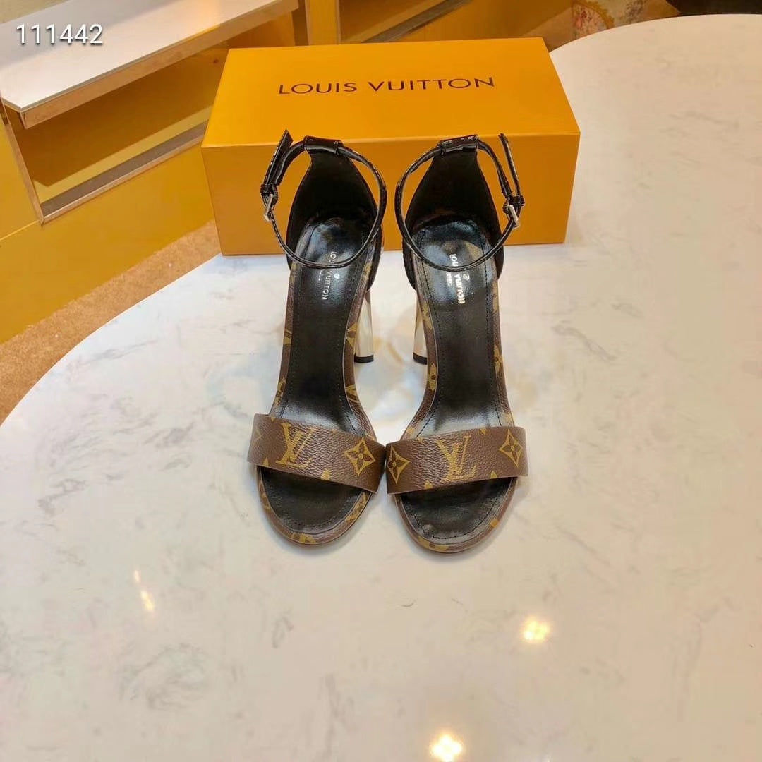 245RE30Z Popular leather High heels