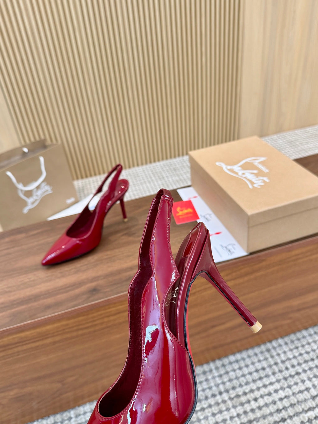 275NA5Z  Popular leather High heels