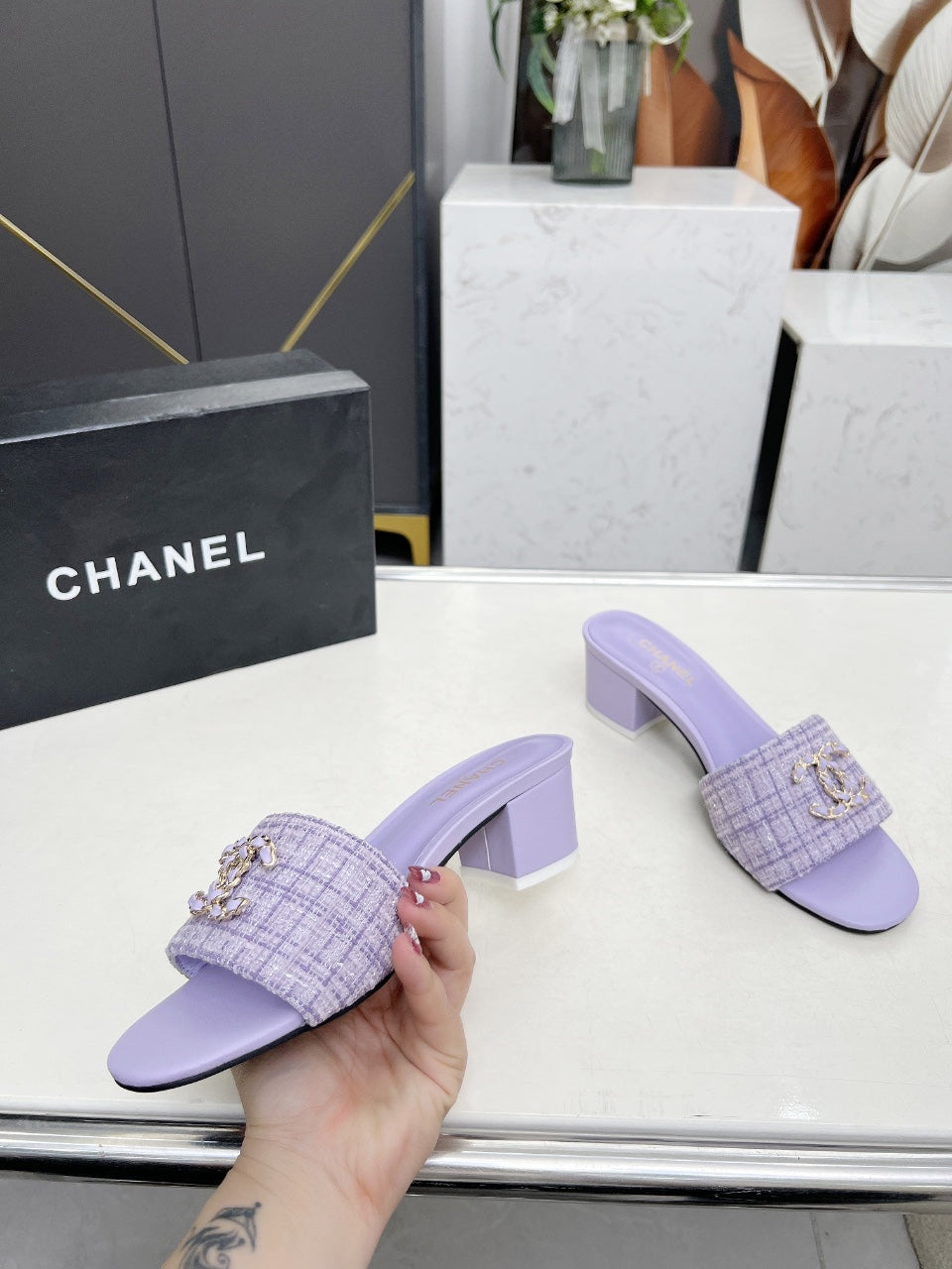 255QB30Z Popular shoes