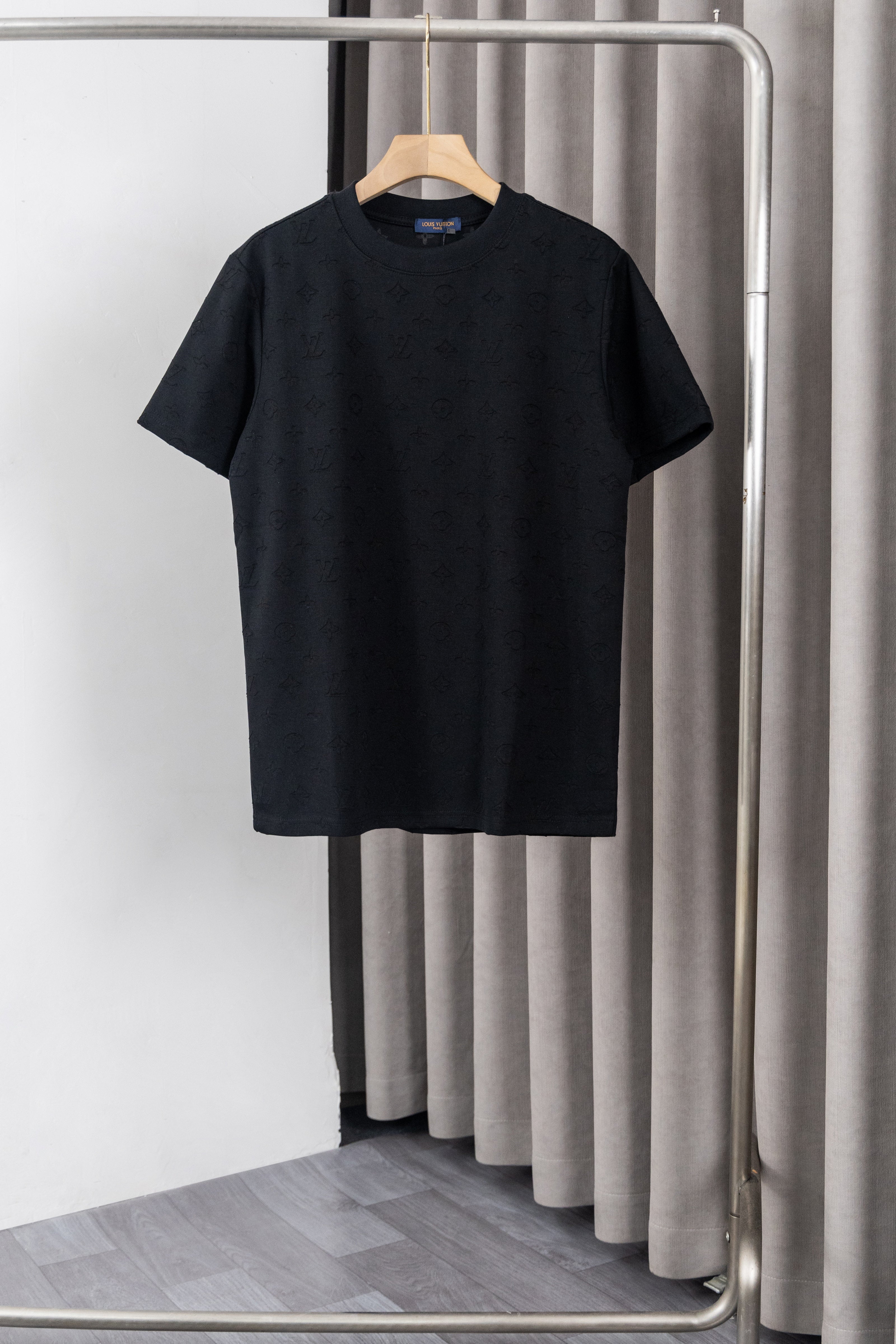 36PE132U Popular T-shirts