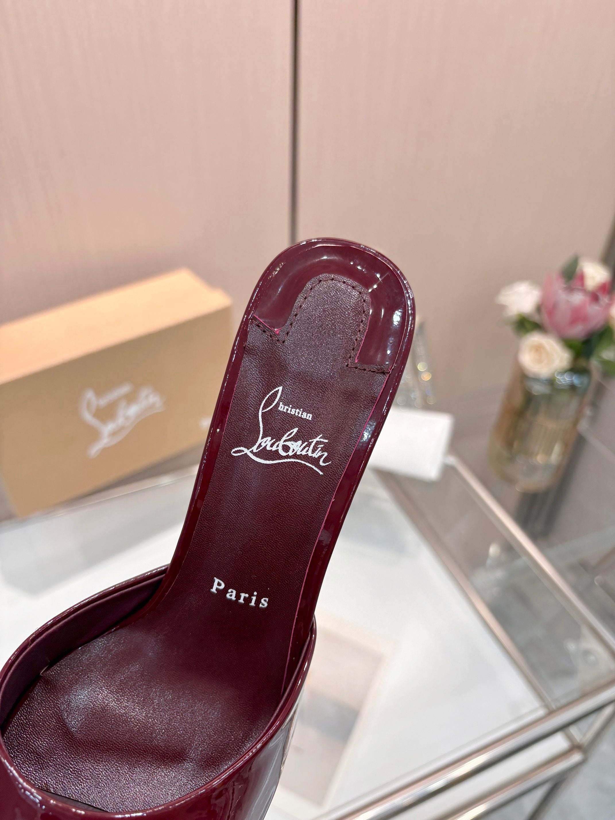 Z2X66A39 Popular leather High heels