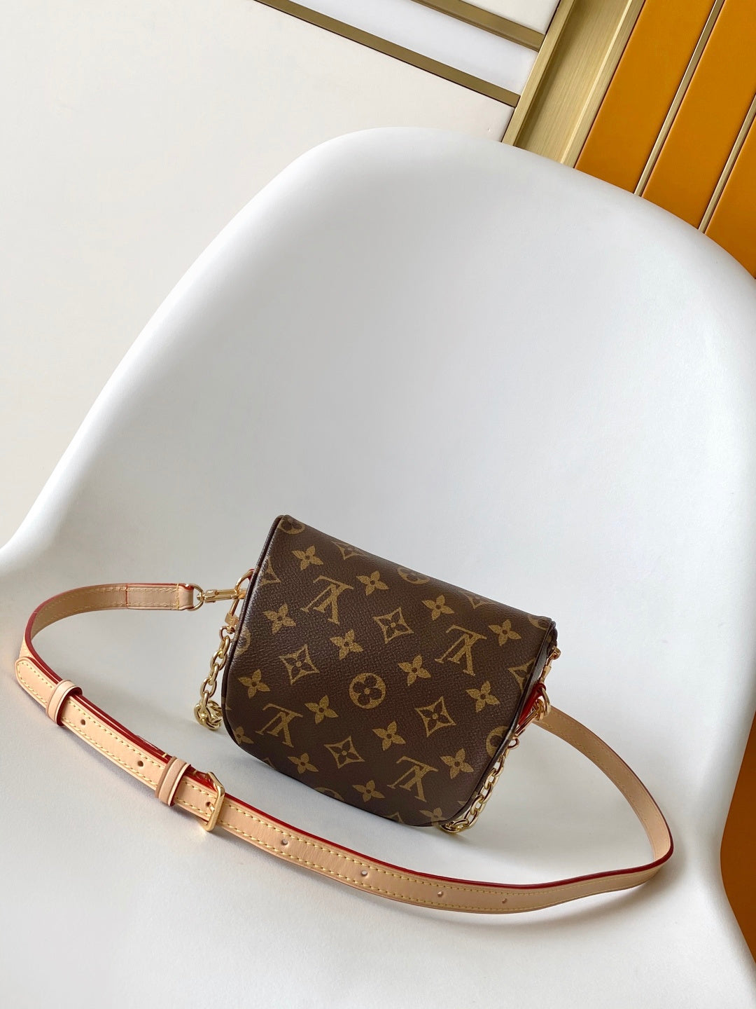 146PE69B Popular   bag