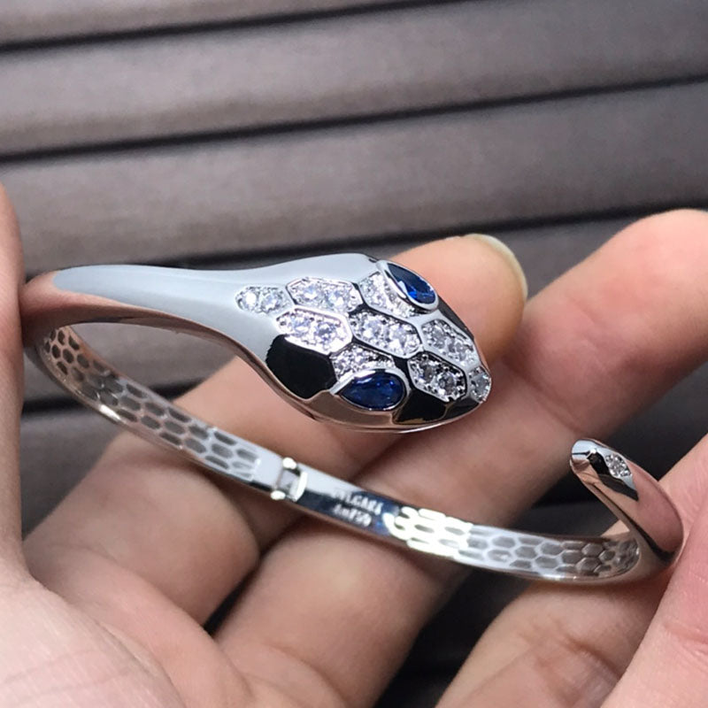 55QS40K  Popular Bracelets