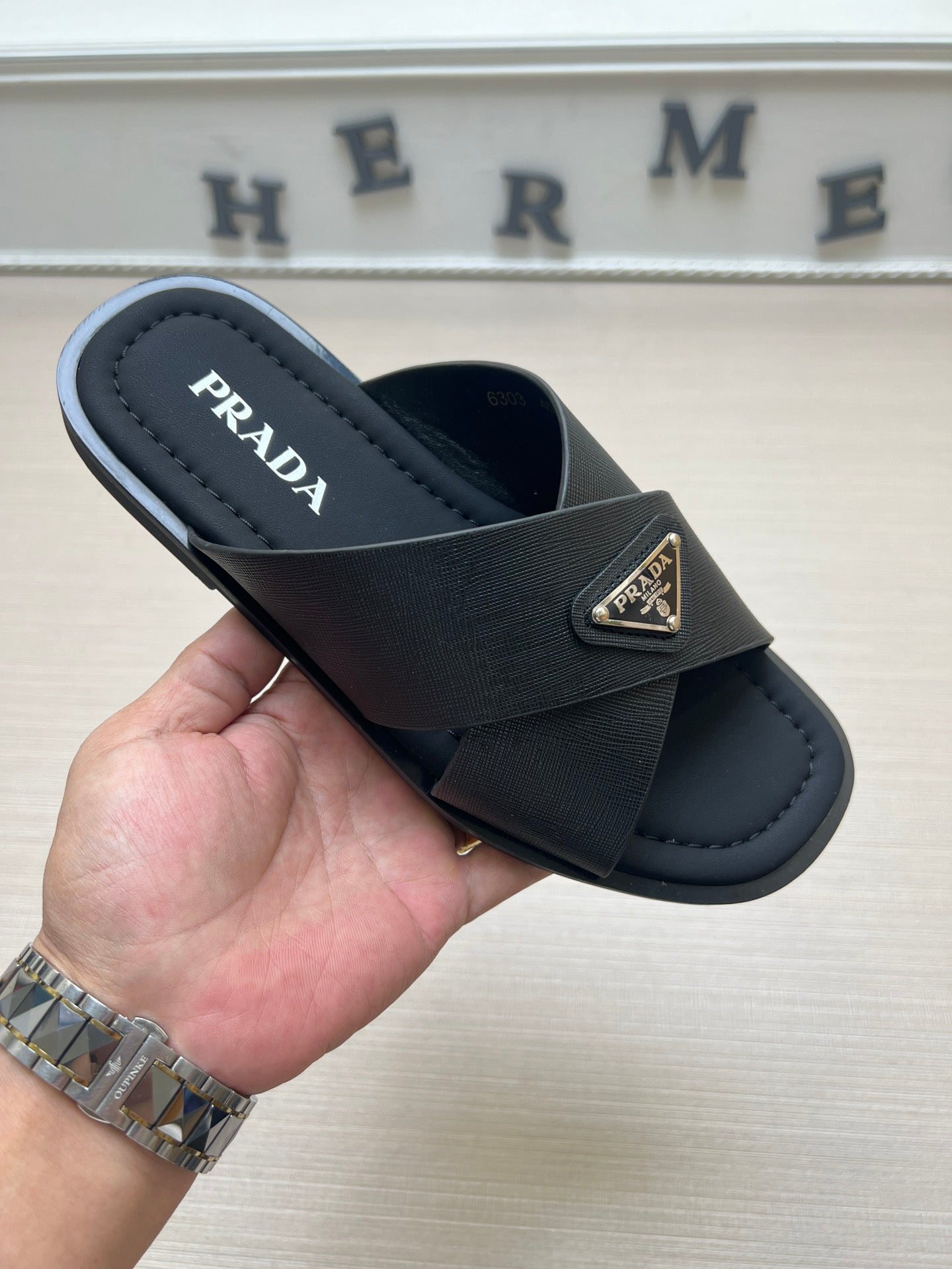 54PD71Z Popular slippers