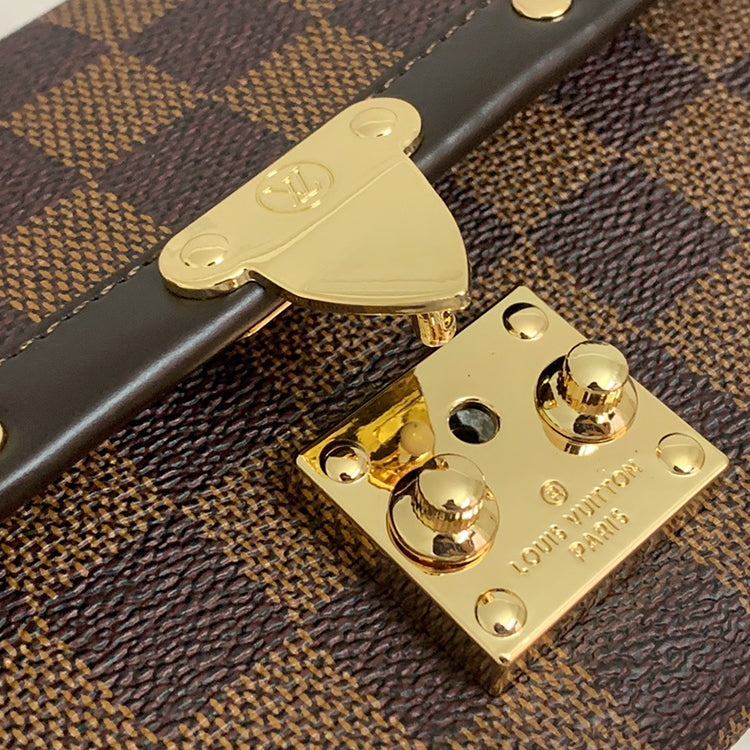 AE10B Popular leather wallets
