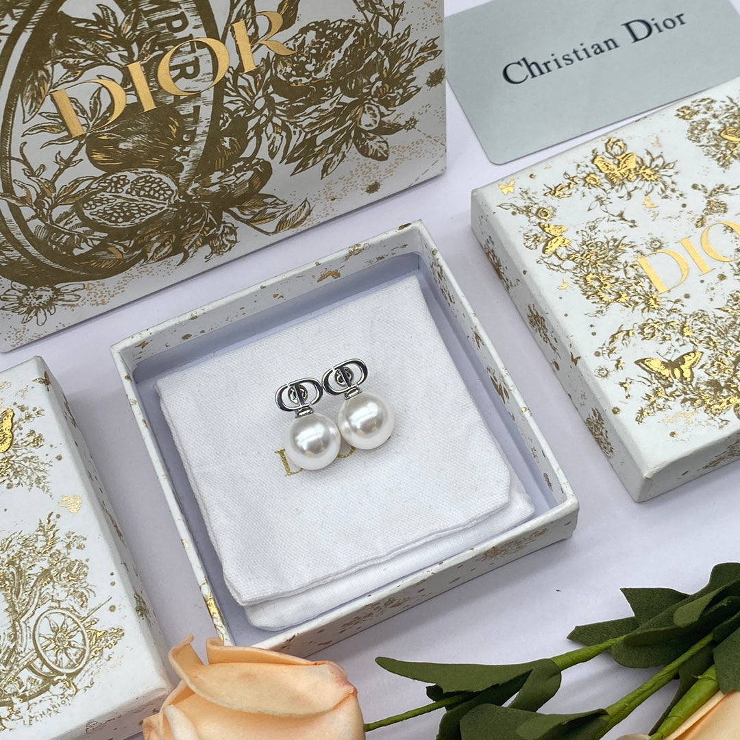 14D710E Popular  Earrings
